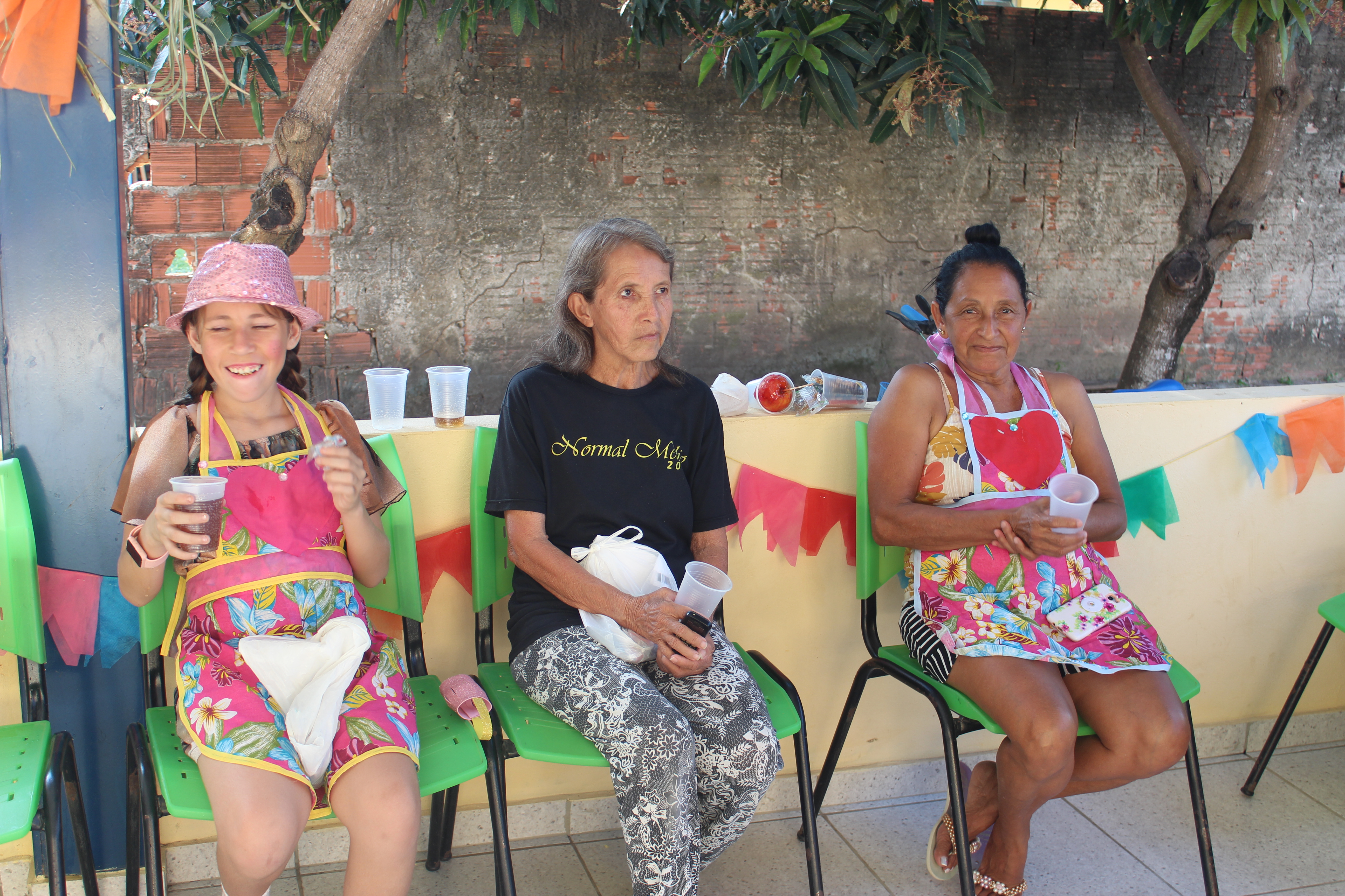 Grande festa anima integrantes do PAIF em Arraiá Junino no Centro de Referência de Assistência Social Grande festa anima integrantes do PAIF em Arraiá Junino no Centro de Referência de Assistência Social