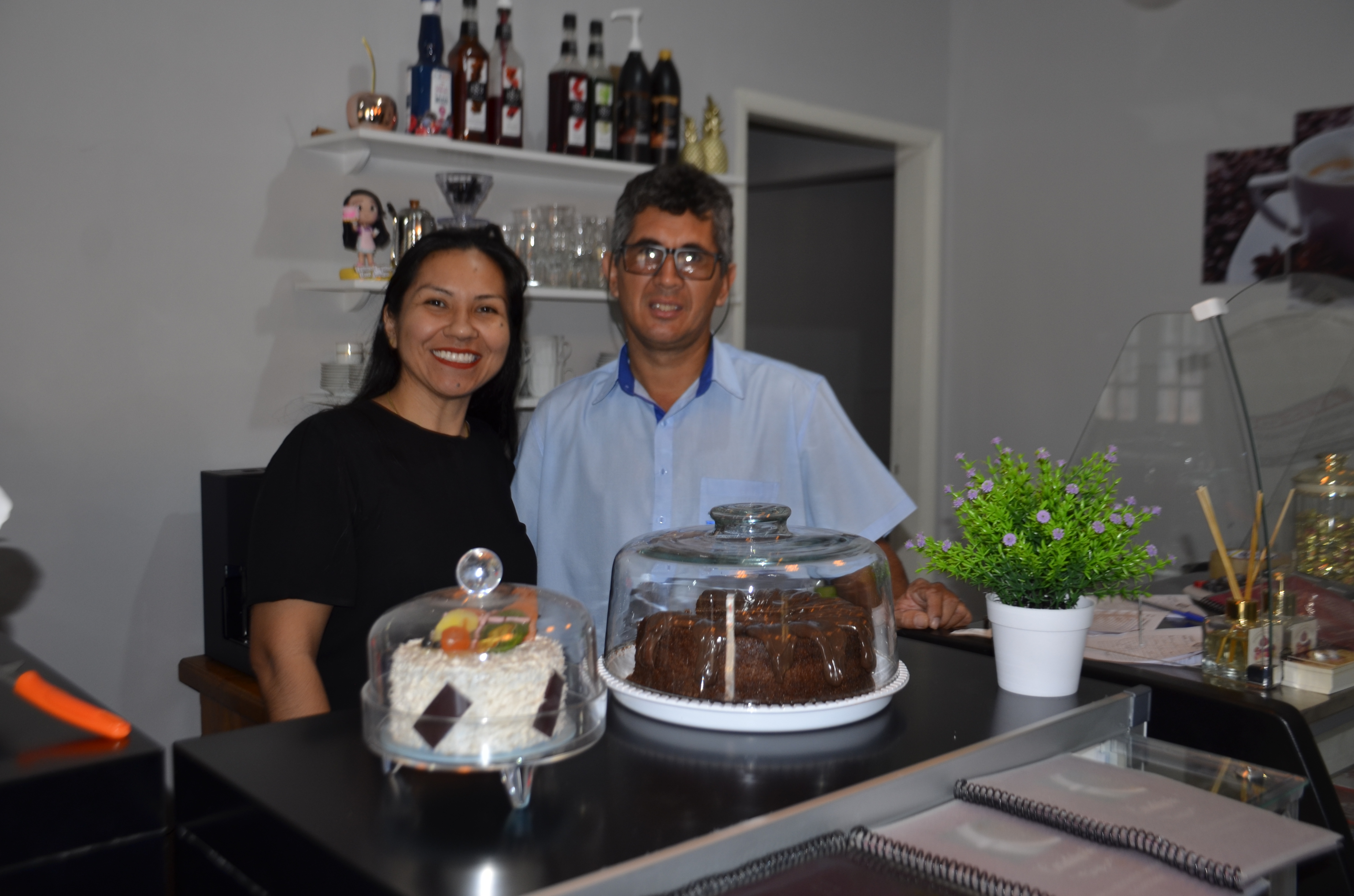 Histórias de Sucesso: conheça Verônica Ayala que conquistou sua Boleria e Cafeteria em Porto Murtinho