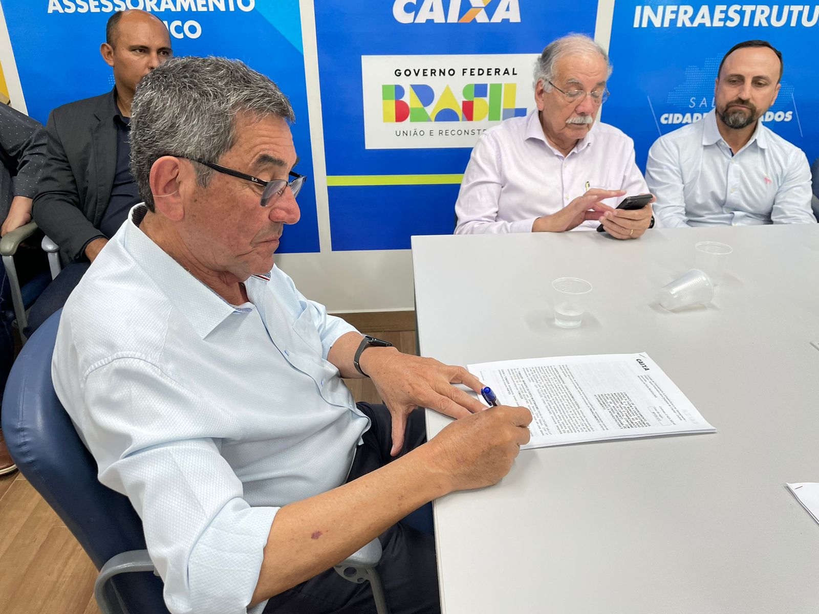 A maior obra de drenagem e pavimentação asfáltica da história de Porto Murtinho: prefeito Nelson Cintra assina convênio junto a caixa Econômica Federal