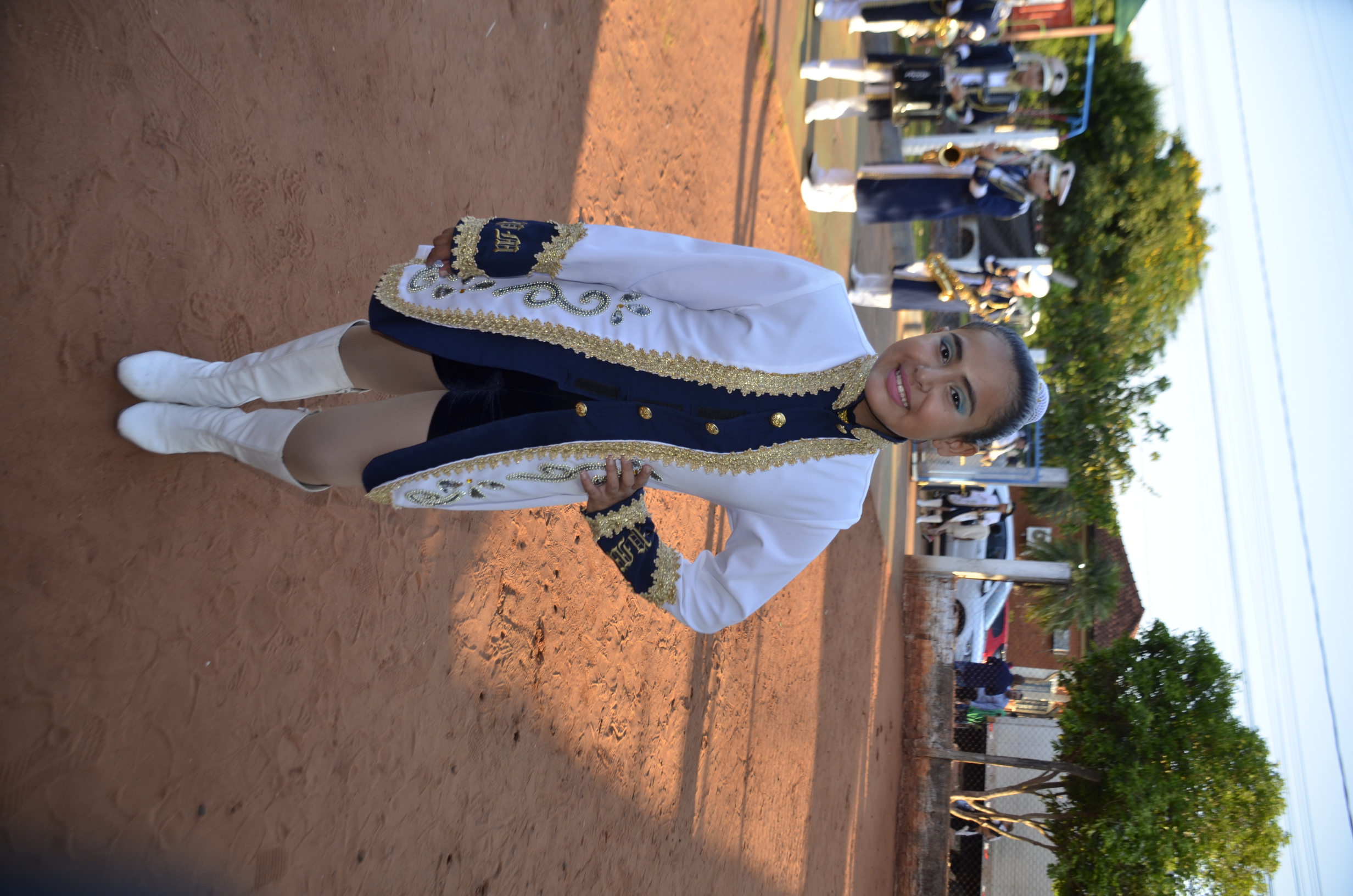 Confira as fotos do Campeonato de Bandas e Fanfarras em Glória de Dourados