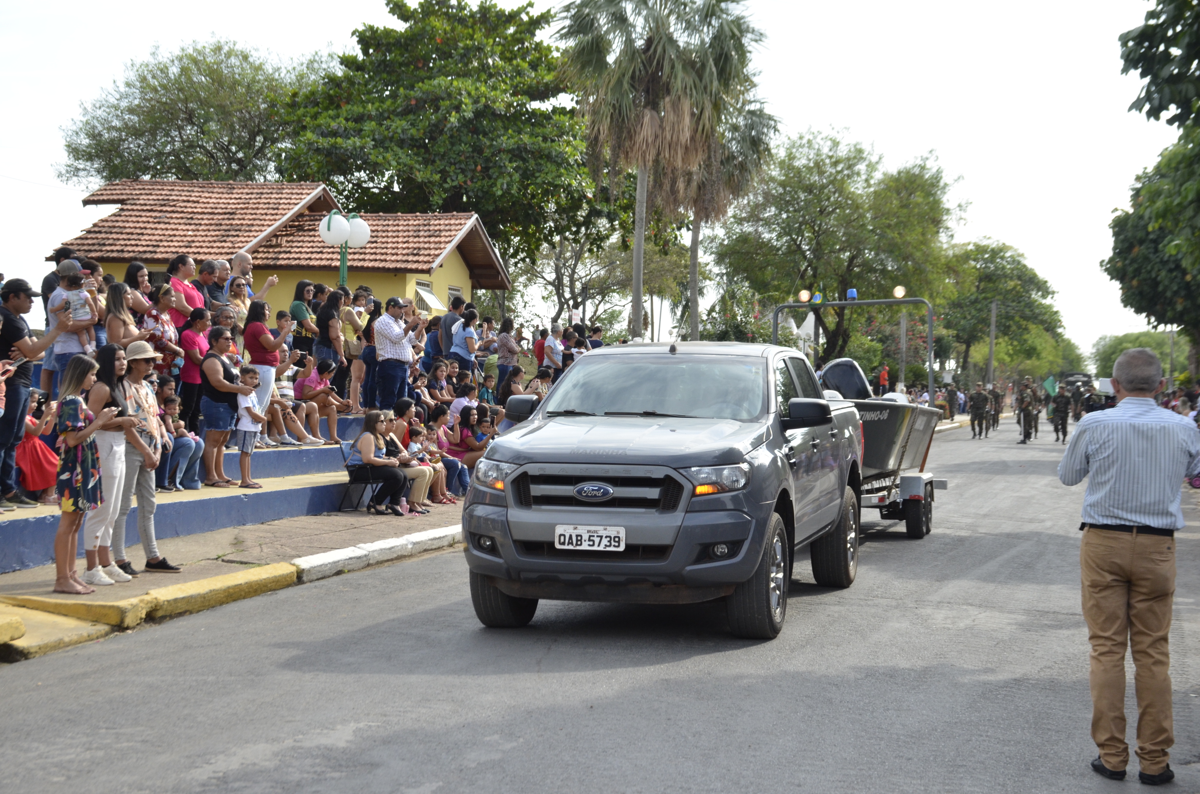 Confira as fotos do Desfile comemorativo ao Dia 7 de Setembro em Porto Murtinho