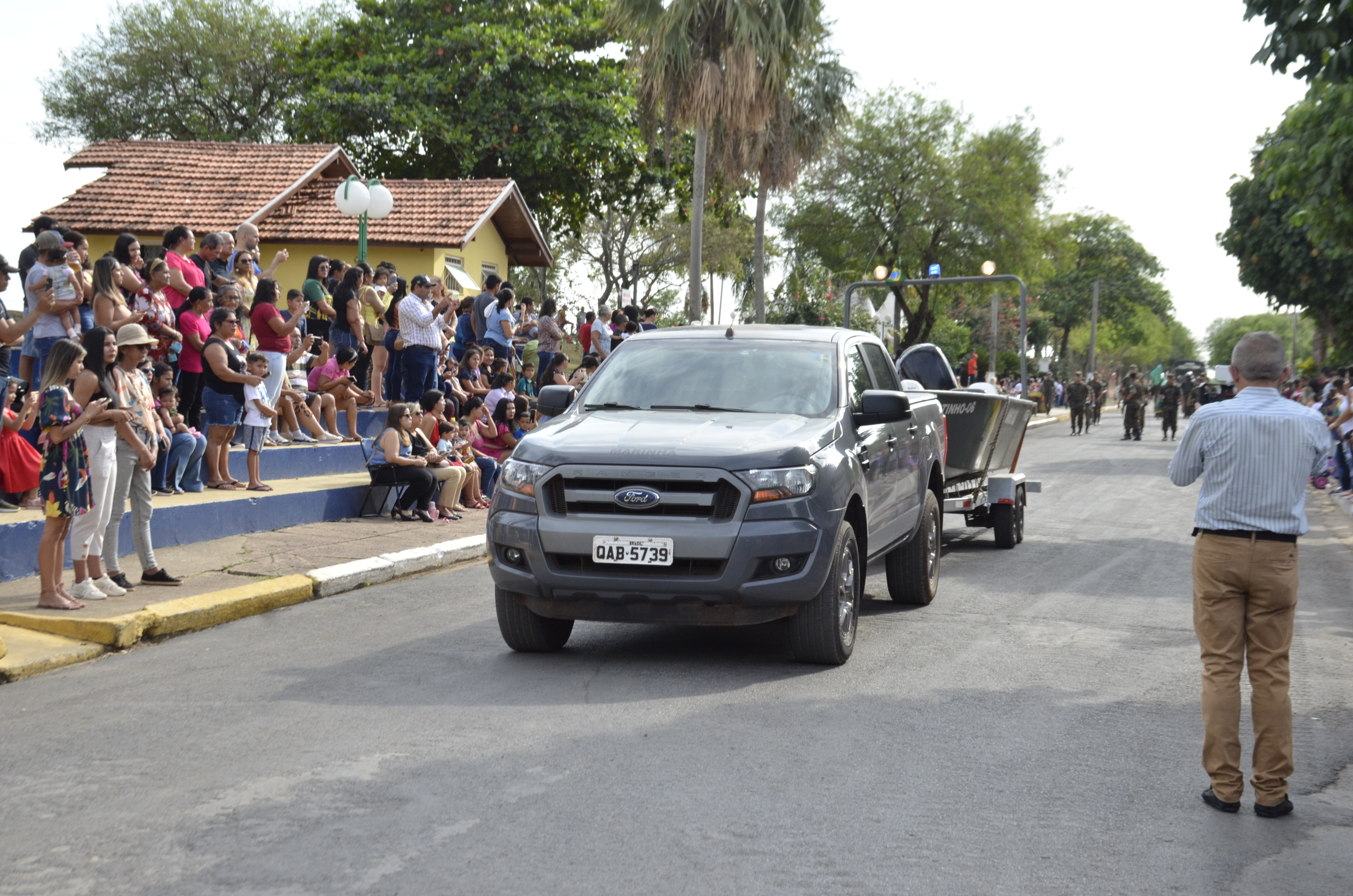 Confira as fotos do Desfile comemorativo ao Dia 7 de Setembro em Porto Murtinho