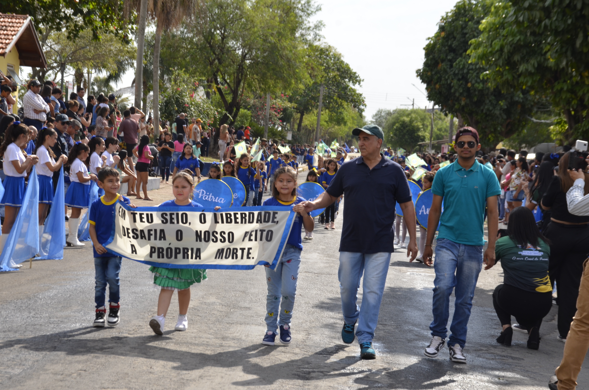 Confira as fotos do Desfile comemorativo ao Dia 7 de Setembro em Porto Murtinho