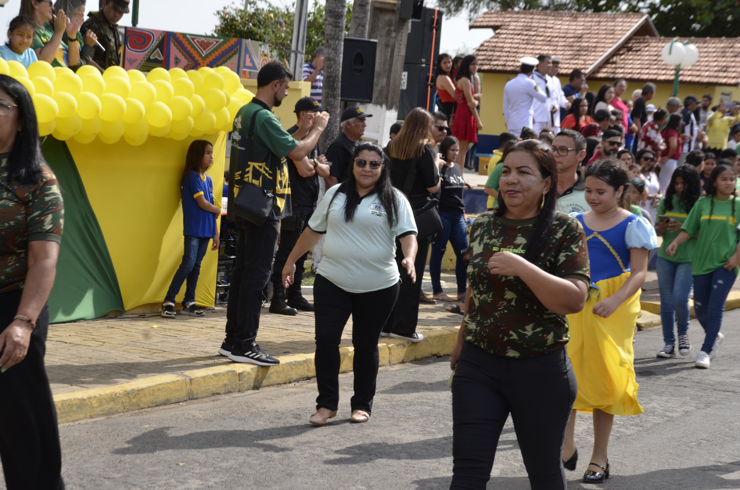 Confira as fotos do Desfile comemorativo ao Dia 7 de Setembro em Porto Murtinho