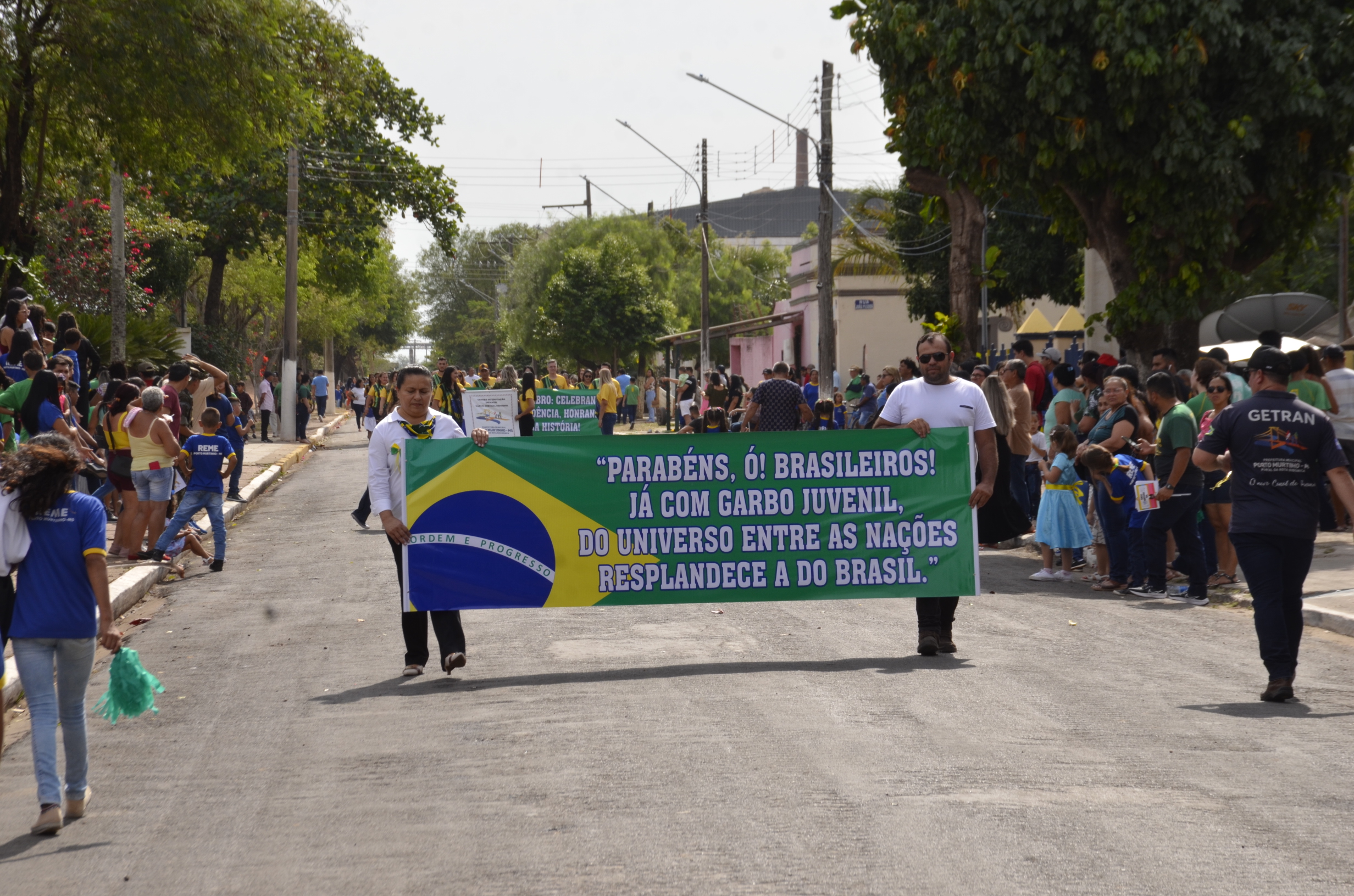 Confira as fotos do Desfile comemorativo ao Dia 7 de Setembro em Porto Murtinho