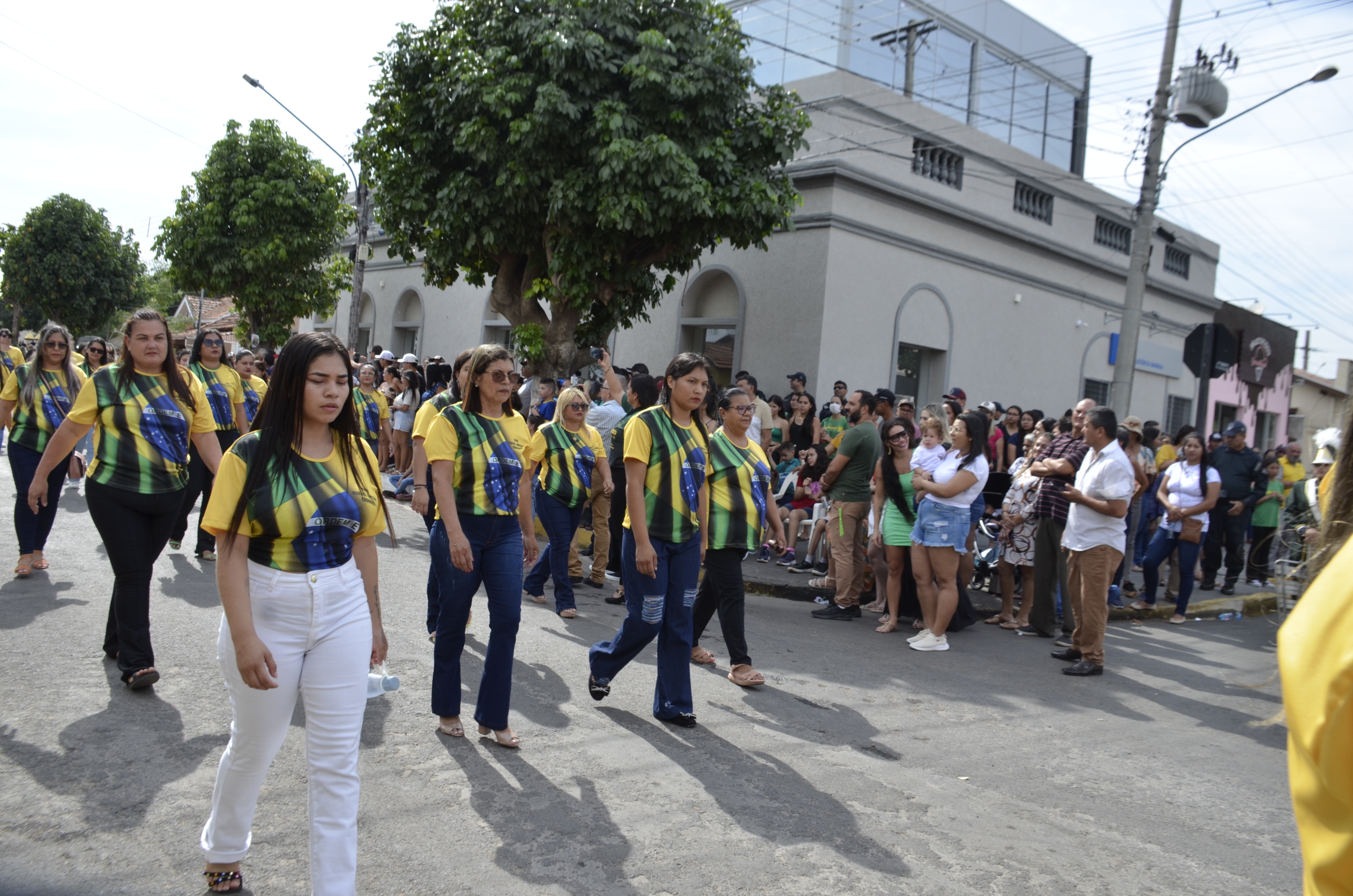 Confira as fotos do Desfile comemorativo ao Dia 7 de Setembro em Porto Murtinho