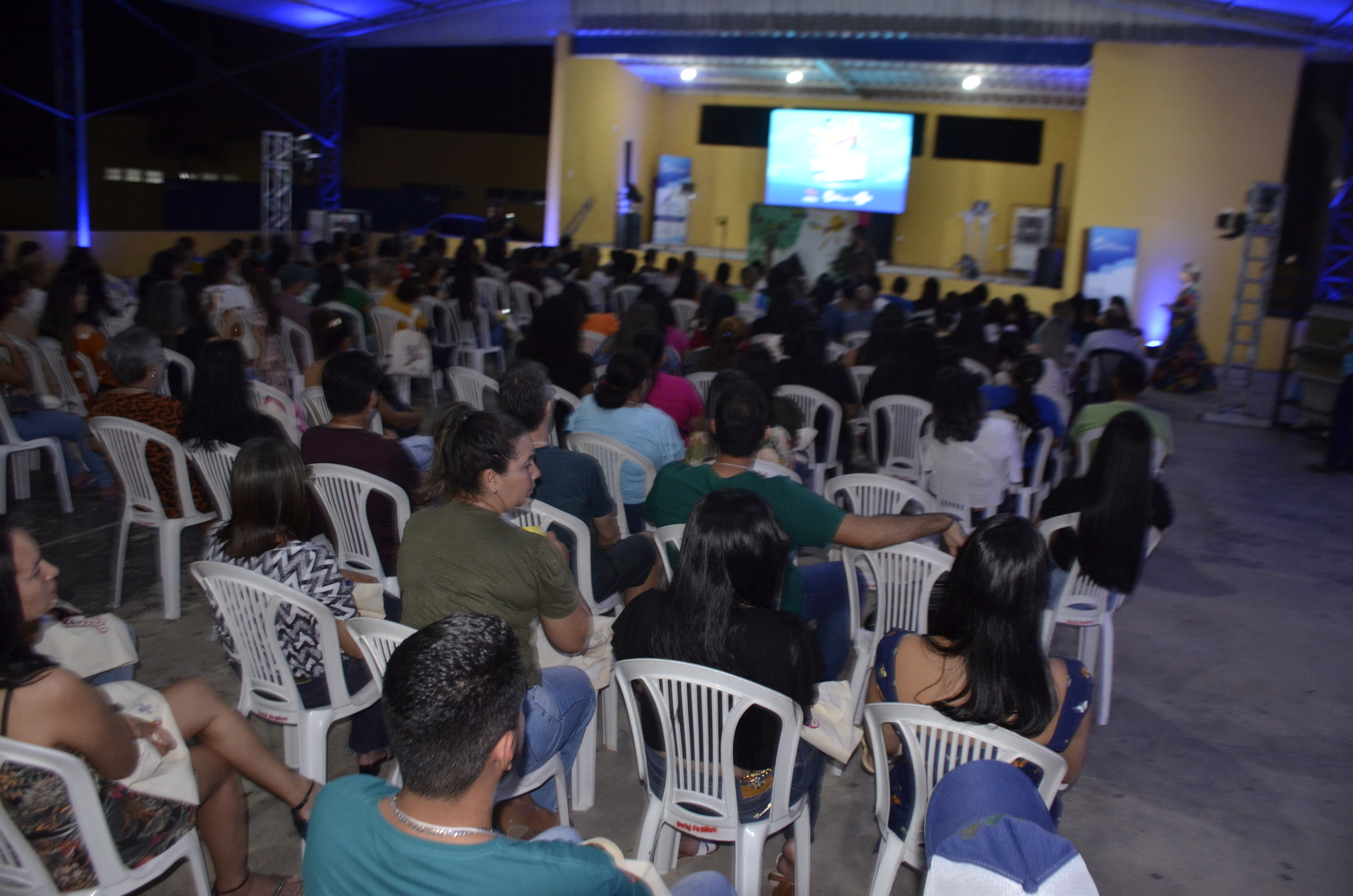 Cidade Empreendedora: palestra 'Professor Transformador' leva grande público a Praça de Eventos em Porto Murtinho