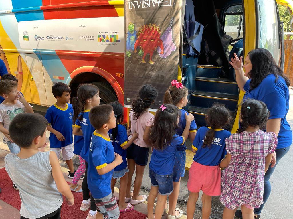 Porto Murtinho:Escolas Municipais recebem apresentações teatrais do projeto BuZum