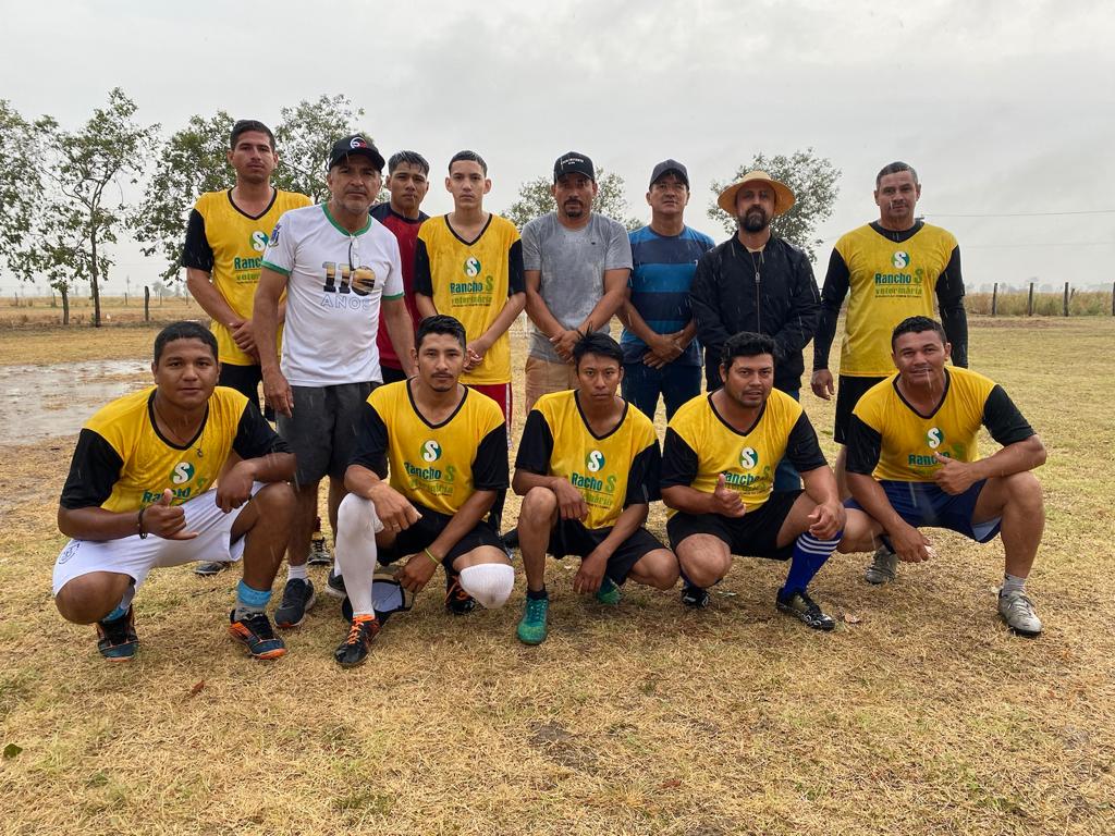 Prefeito Nelson Cintra prestigia final do Torneio Inter Fazendas