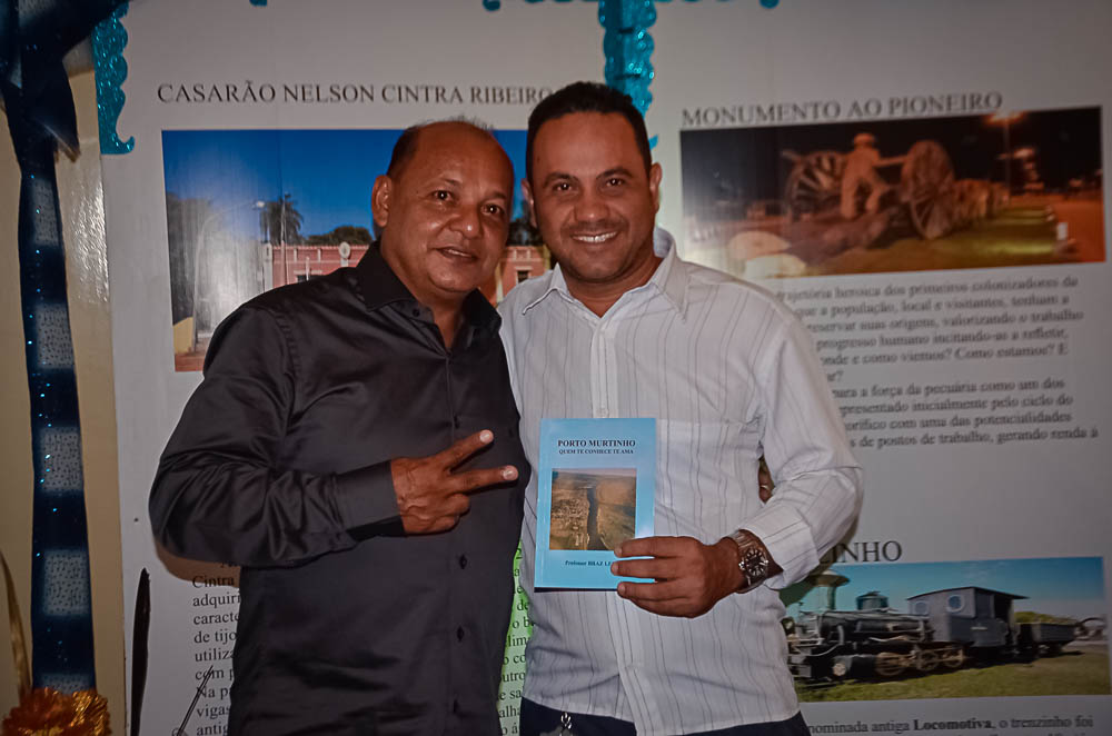 Lançamento do Livro 'Porto Murtinho quem te conhece te ama', autoria professor Braz León