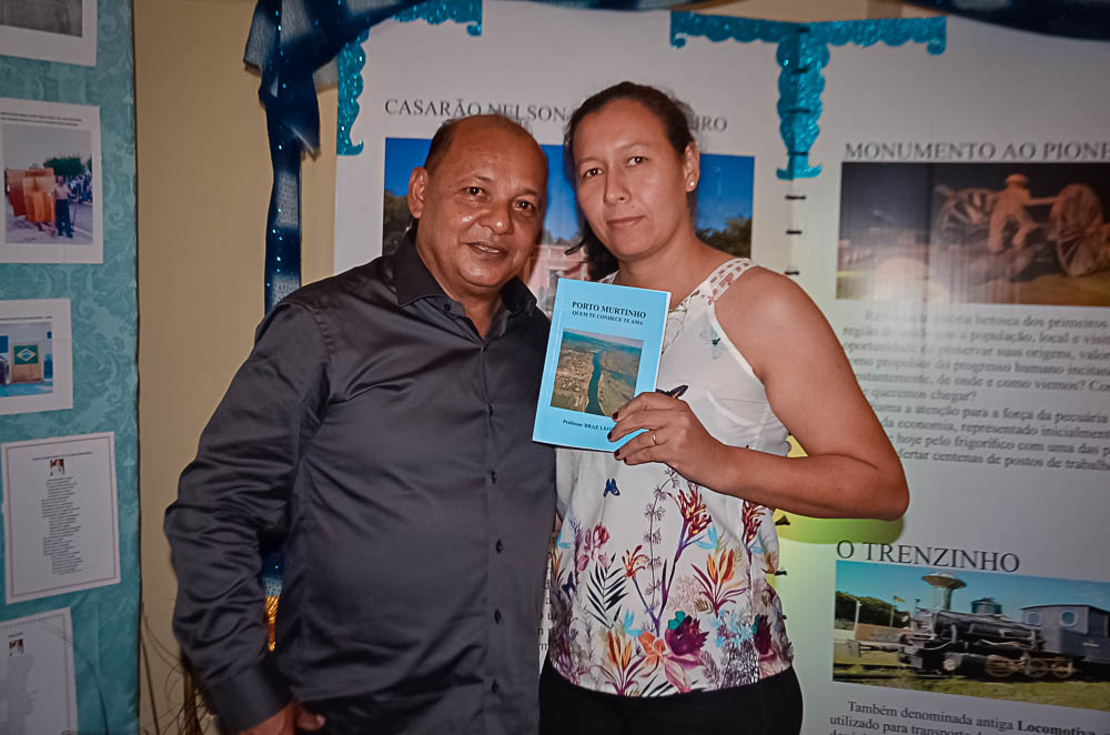 Lançamento do Livro 'Porto Murtinho quem te conhece te ama', autoria professor Braz León