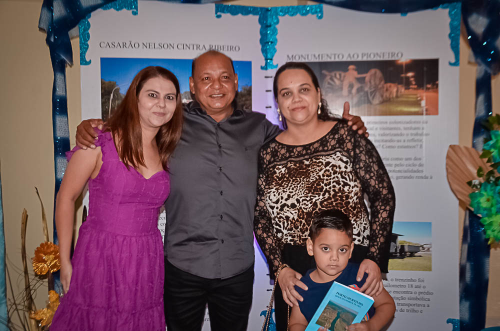 Lançamento do Livro 'Porto Murtinho quem te conhece te ama', autoria professor Braz León