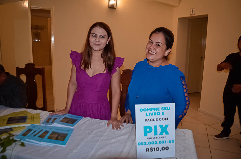 Lançamento do Livro 'Porto Murtinho quem te conhece te ama', autoria professor Braz León