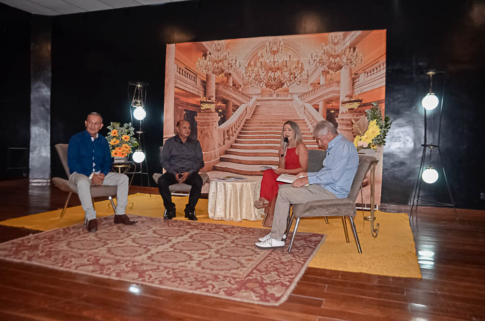 Lançamento do Livro 'Porto Murtinho quem te conhece te ama', autoria professor Braz León