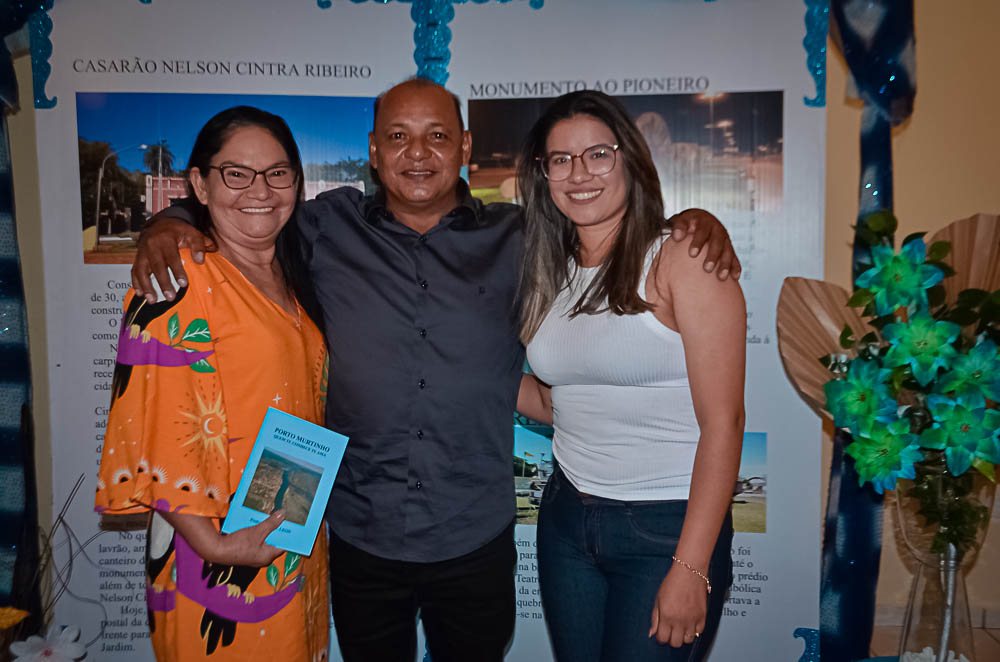 Lançamento do Livro 'Porto Murtinho quem te conhece te ama', autoria professor Braz León