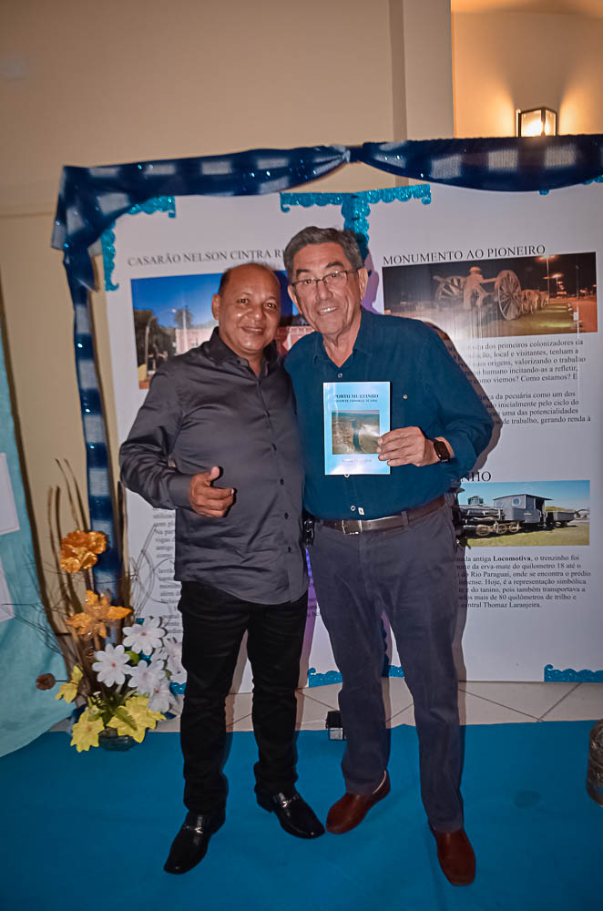 Lançamento do Livro 'Porto Murtinho quem te conhece te ama', autoria professor Braz León