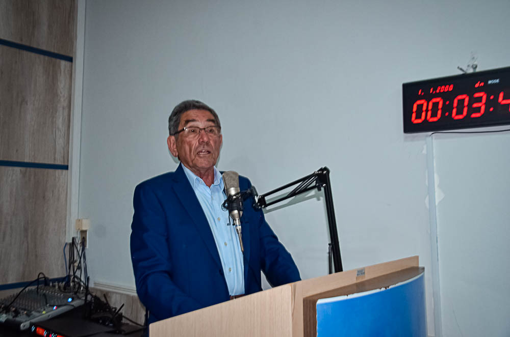 Noite de Homenagem: Prefeito Nelson Cintra Ribeiro recebe homenagem do Poder Legislativo