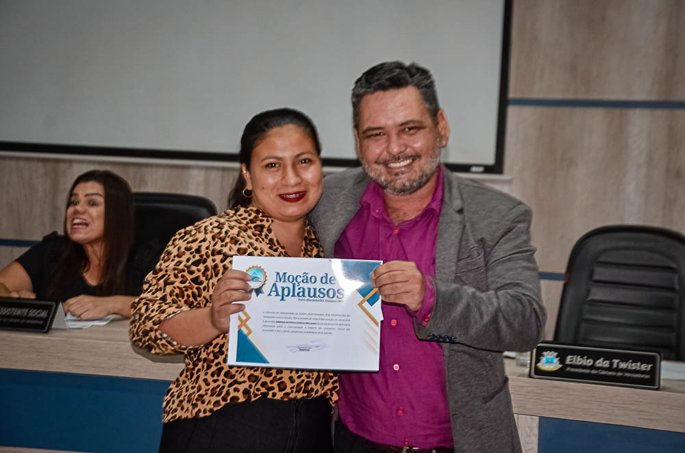 Noite de Homenagem: Prefeito Nelson Cintra Ribeiro recebe homenagem do Poder Legislativo