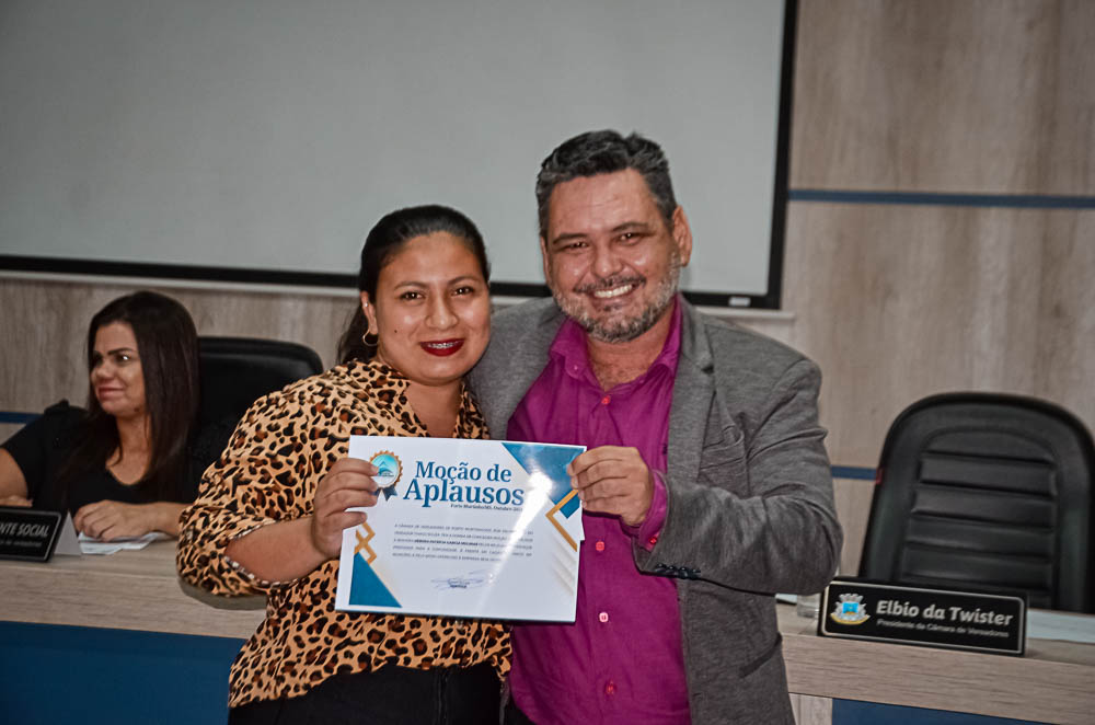 Noite de Homenagem: Prefeito Nelson Cintra Ribeiro recebe homenagem do Poder Legislativo