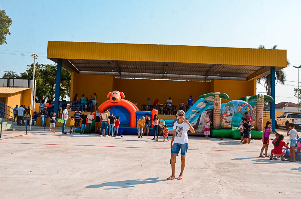 Confira clicando no link da matéria todas as fotos da 'Mega' Festa da Criança, realizada pela Prefeitura de Porto Murtinho