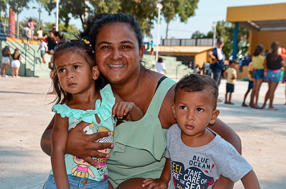 Confira clicando no link da matéria todas as fotos da 'Mega' Festa da Criança, realizada pela Prefeitura de Porto Murtinho