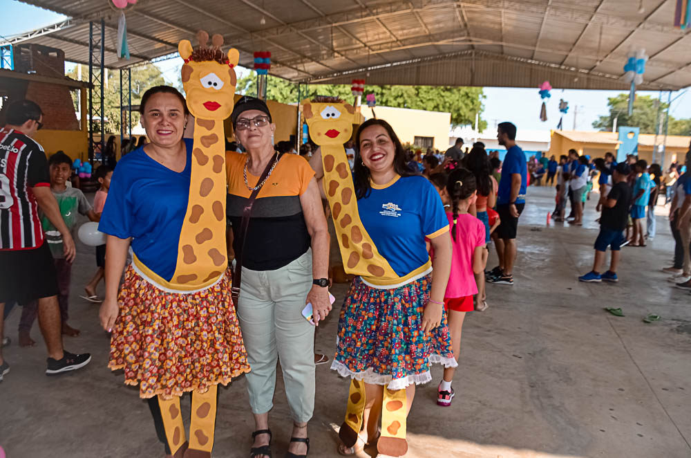 Confira clicando no link da matéria todas as fotos da 'Mega' Festa da Criança, realizada pela Prefeitura de Porto Murtinho