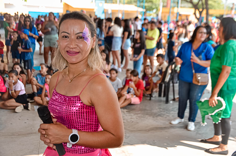 Confira clicando no link da matéria todas as fotos da 'Mega' Festa da Criança, realizada pela Prefeitura de Porto Murtinho