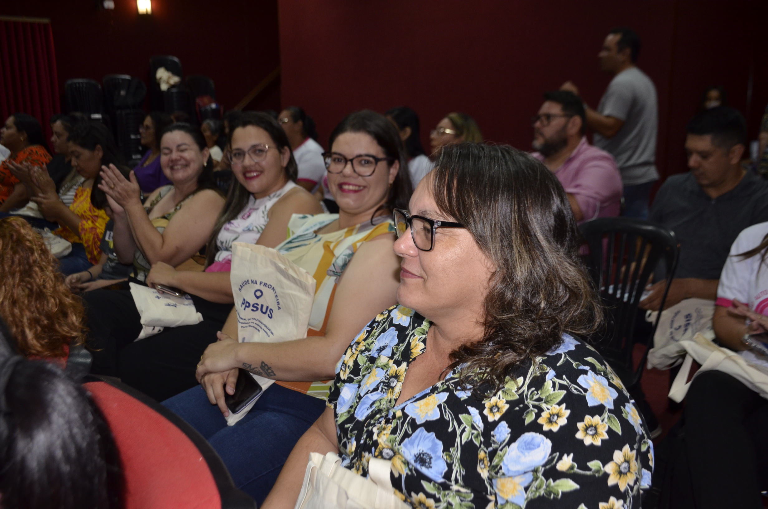 Confira as fotos da abertura do 'Seminário de Intersetorialidade e Saúde na Fronteira’.