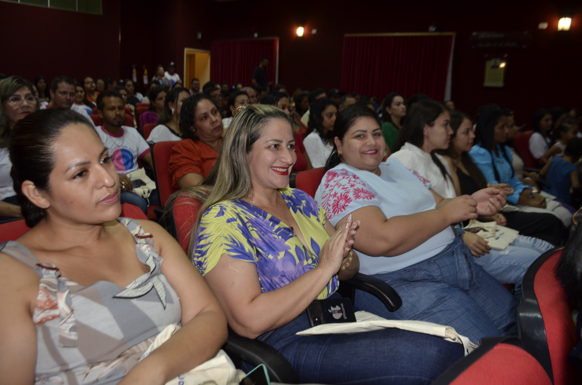 Confira as fotos da abertura do 'Seminário de Intersetorialidade e Saúde na Fronteira’.