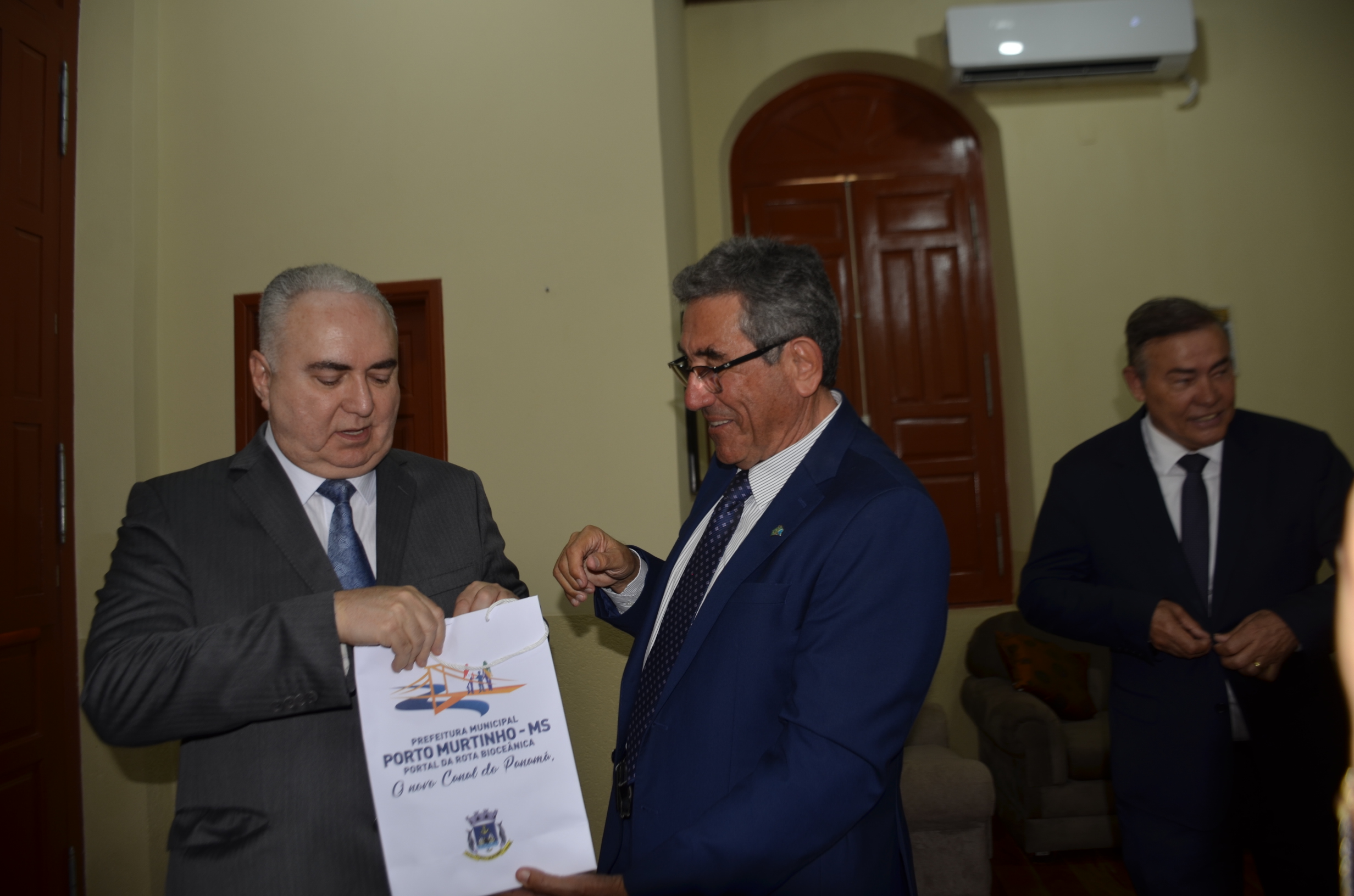 Prefeito de Porto Murtinho Nelson Cintra participa da solenidade de implantação Gabinete de Integração do TJMS