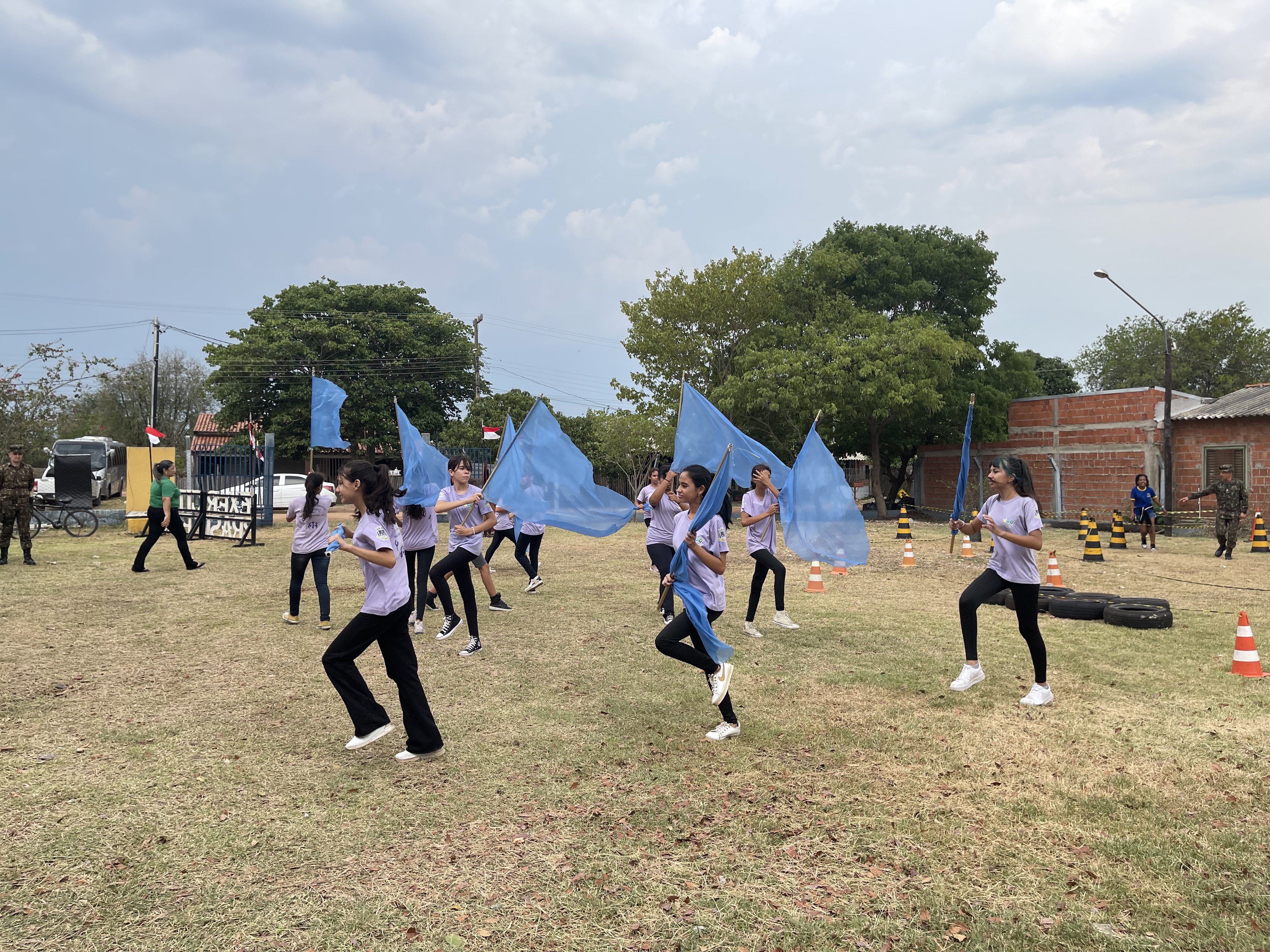 Prefeitura Municipal e Exército Brasileiro realizam Ação Cívico Social na Escola Nossa Senhora de Caacupê