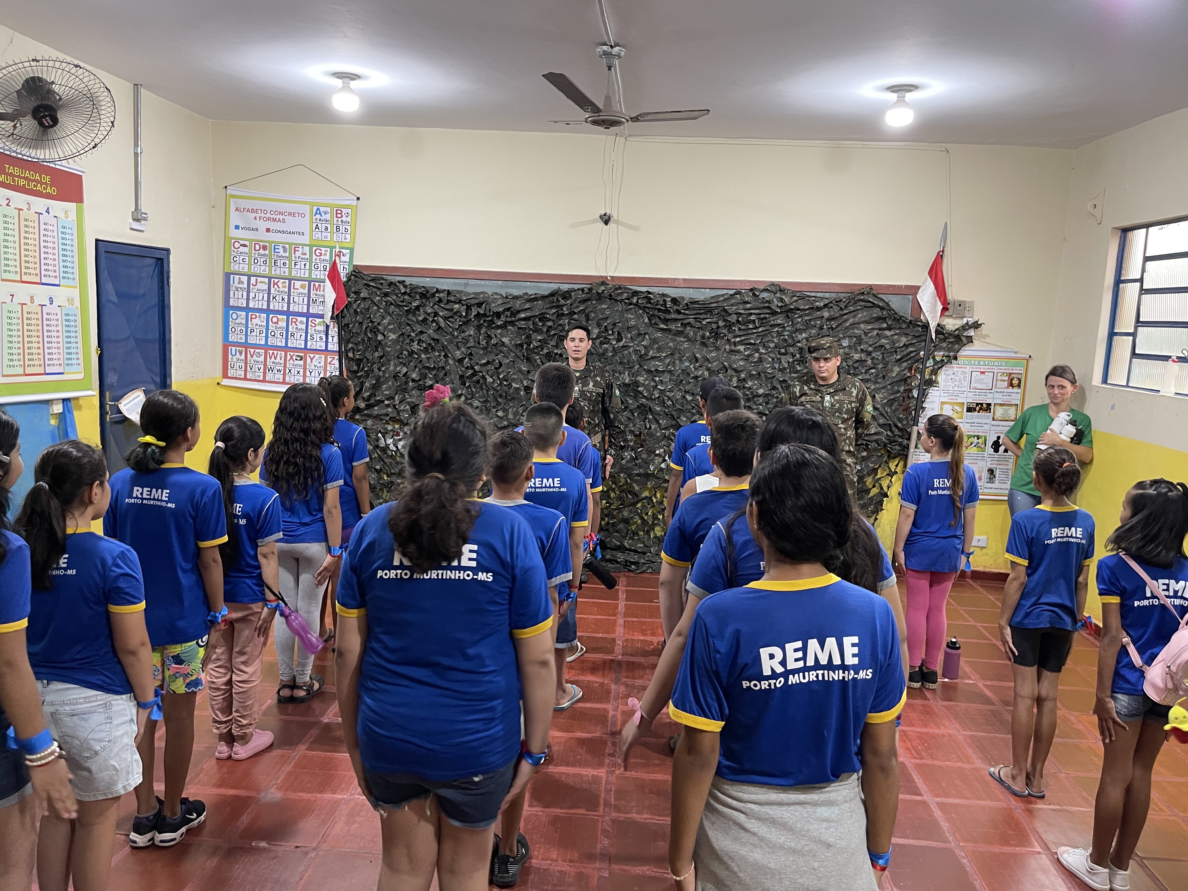 Prefeitura Municipal e Exército Brasileiro realizam Ação Cívico Social na Escola Nossa Senhora de Caacupê