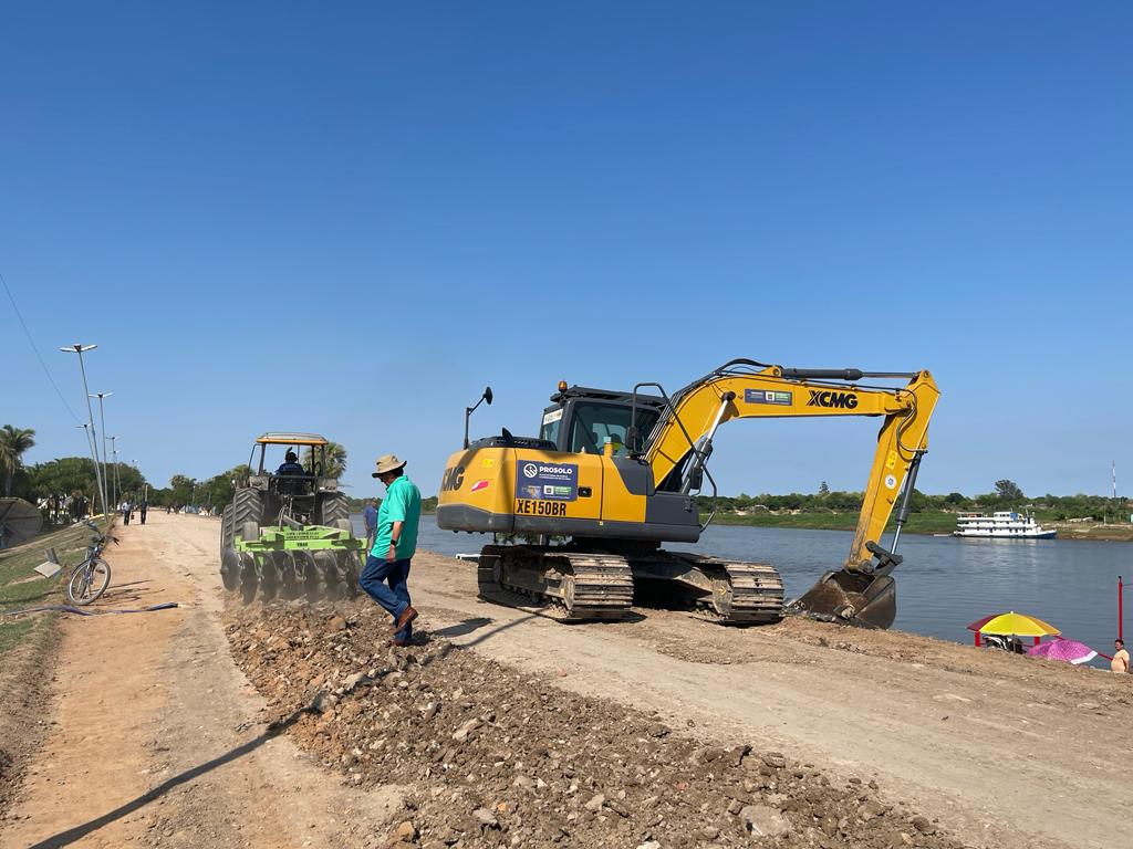 Construção do Porto Geral e obra de revitalização da Orla do rio Paraguai, em Porto Murtinho, seguem em ritmo acelerado 