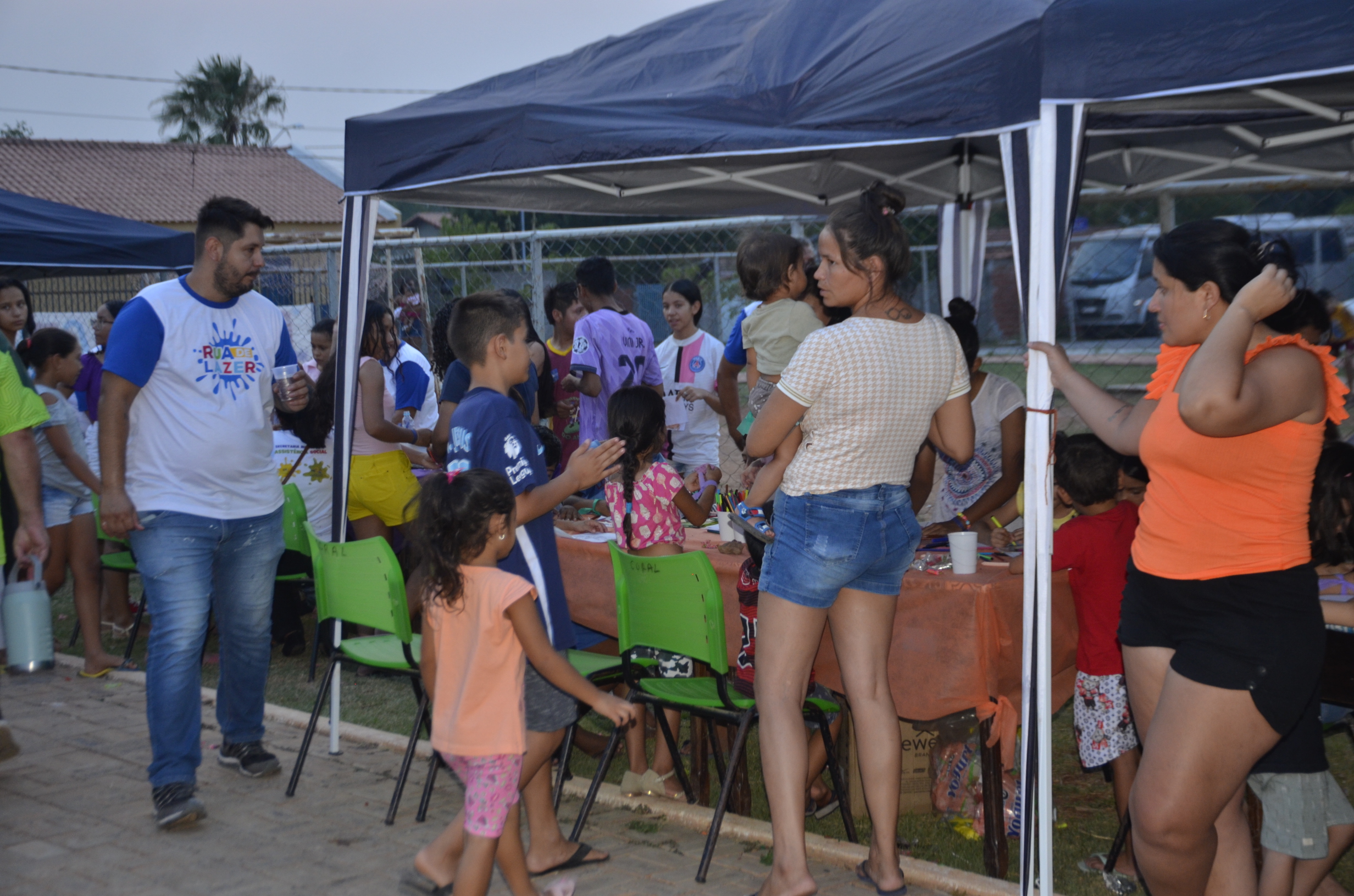 Confira as fotos do projeto 'Rua de Lazer', no bairro Salin Cafure