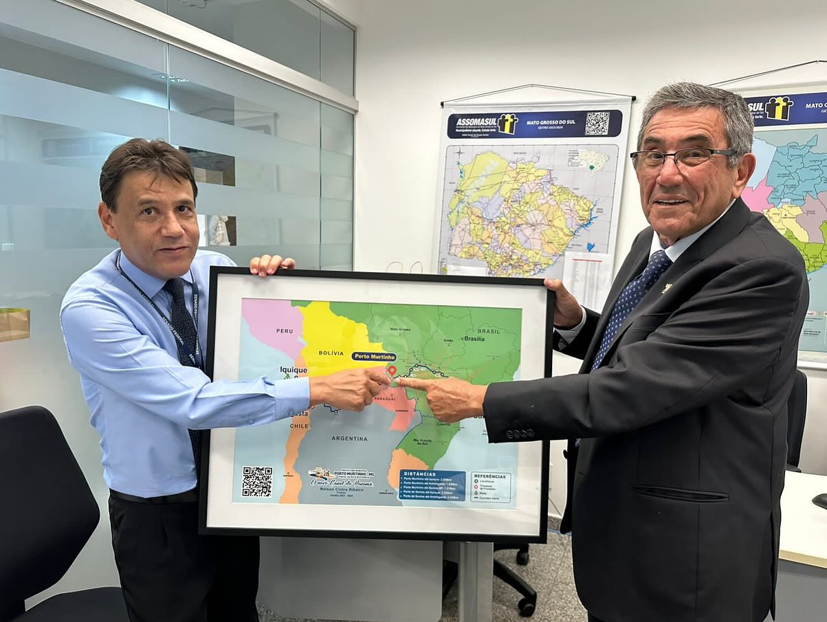 Em Brasília, prefeito Nelson Cintra é recebido pelo deputado federal Vander Loubet
