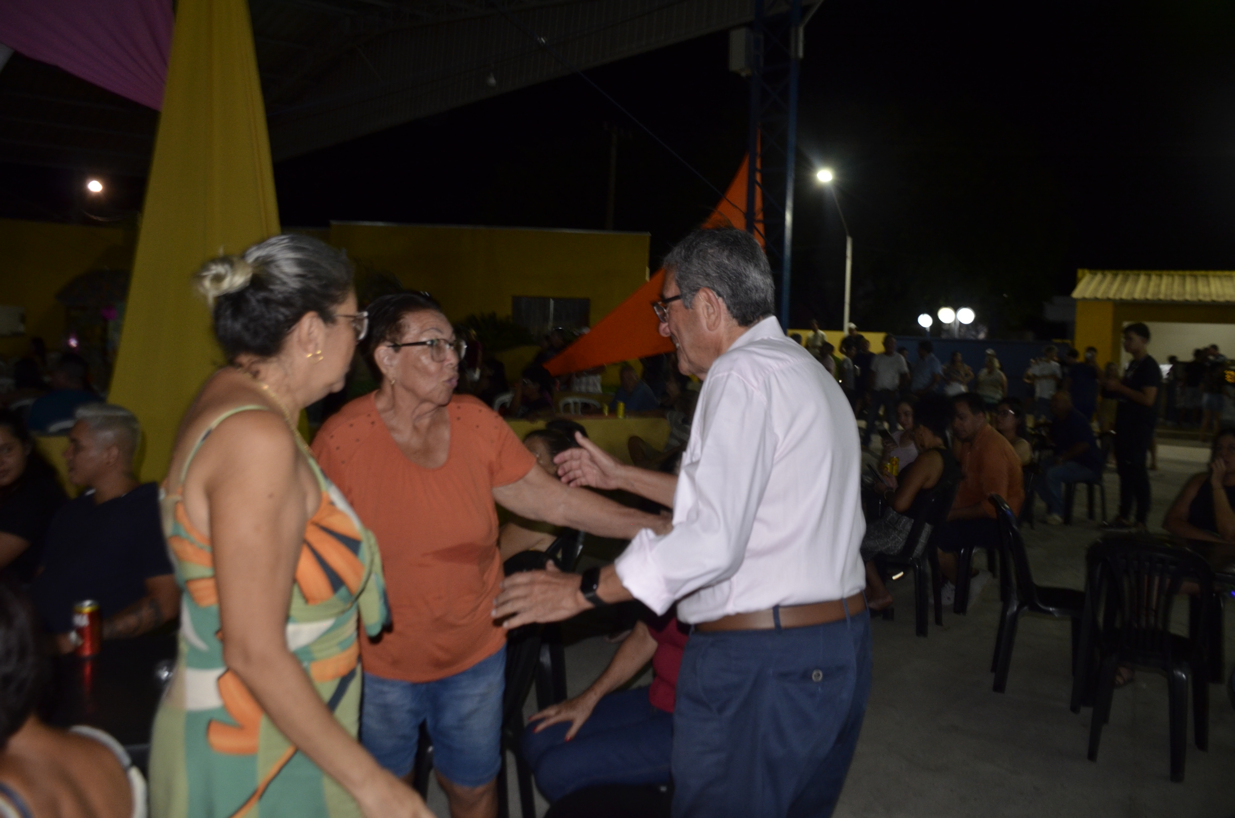 Alegria: Confira as fotos do Baile da Banda Lilás em Porto Murtinho