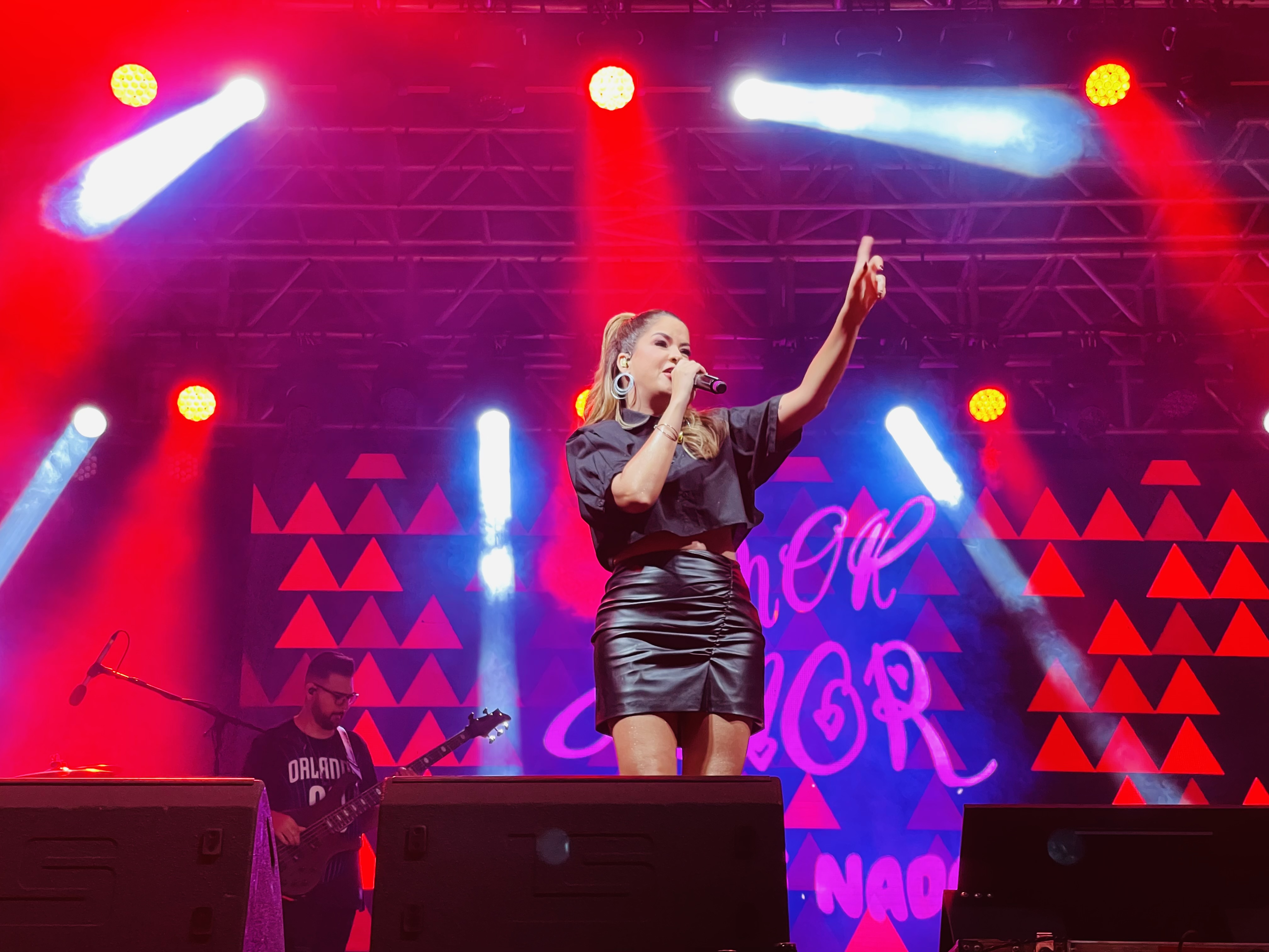 Noite de Sábado do Rodeio Show teve Maria Cecília e Rodolfo e Alma Serrana