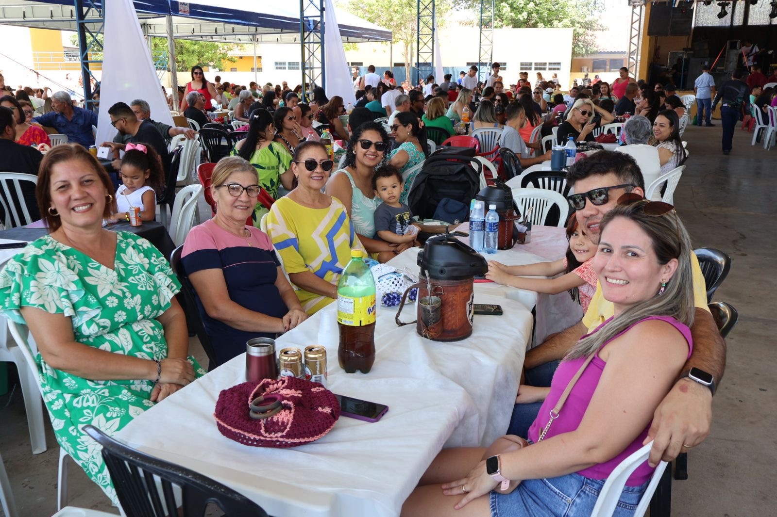 Dia do Servidor Público é comemorado com almoço especial, prêmios e show em Porto Murtinho