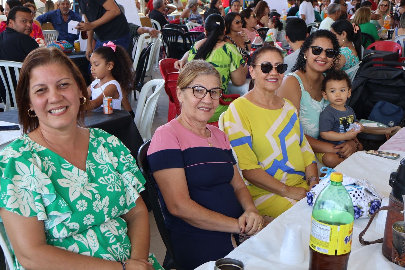 Dia do Servidor Público é comemorado com almoço especial, prêmios e show em Porto Murtinho