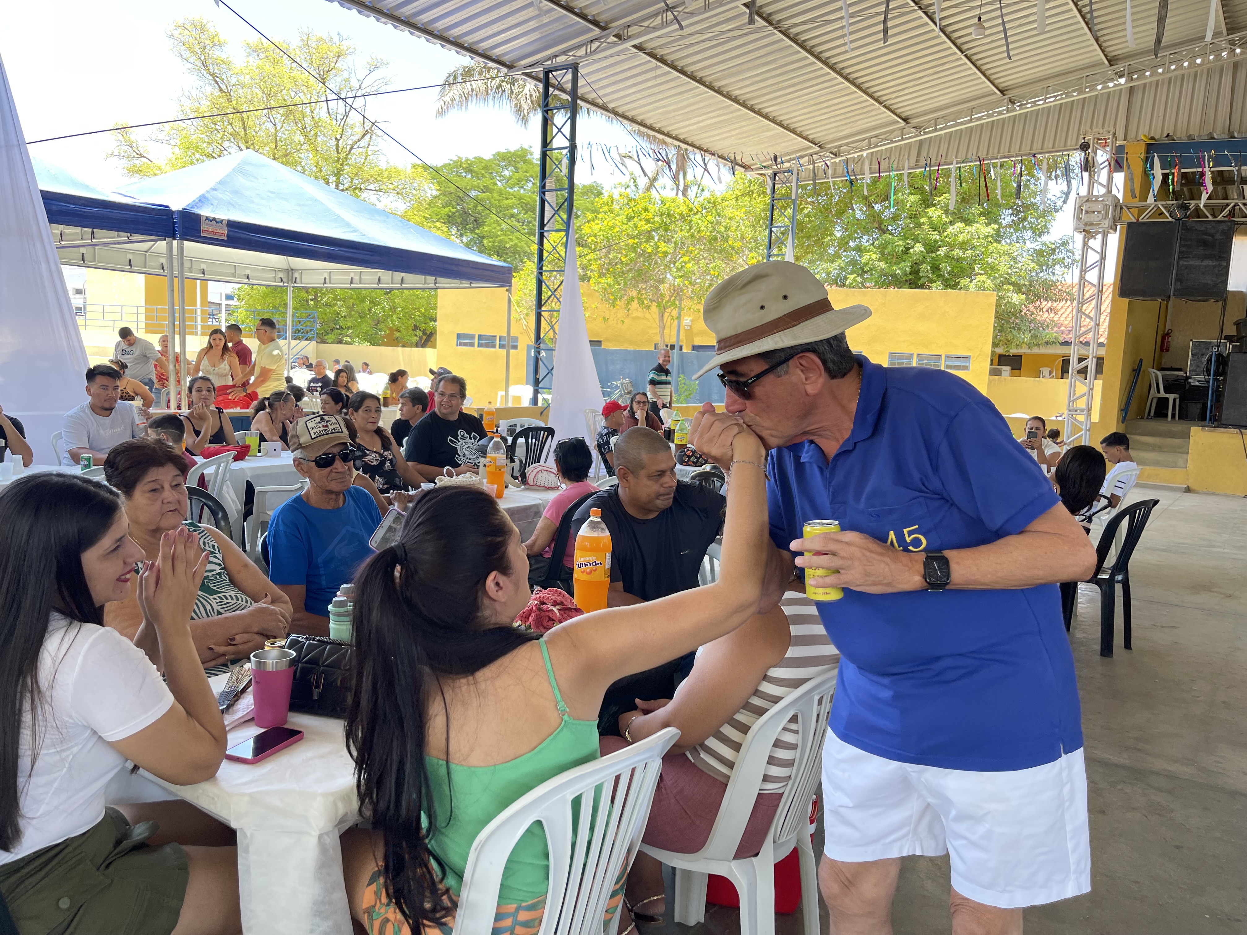 Dia do Servidor Público é comemorado com almoço especial, prêmios e show em Porto Murtinho