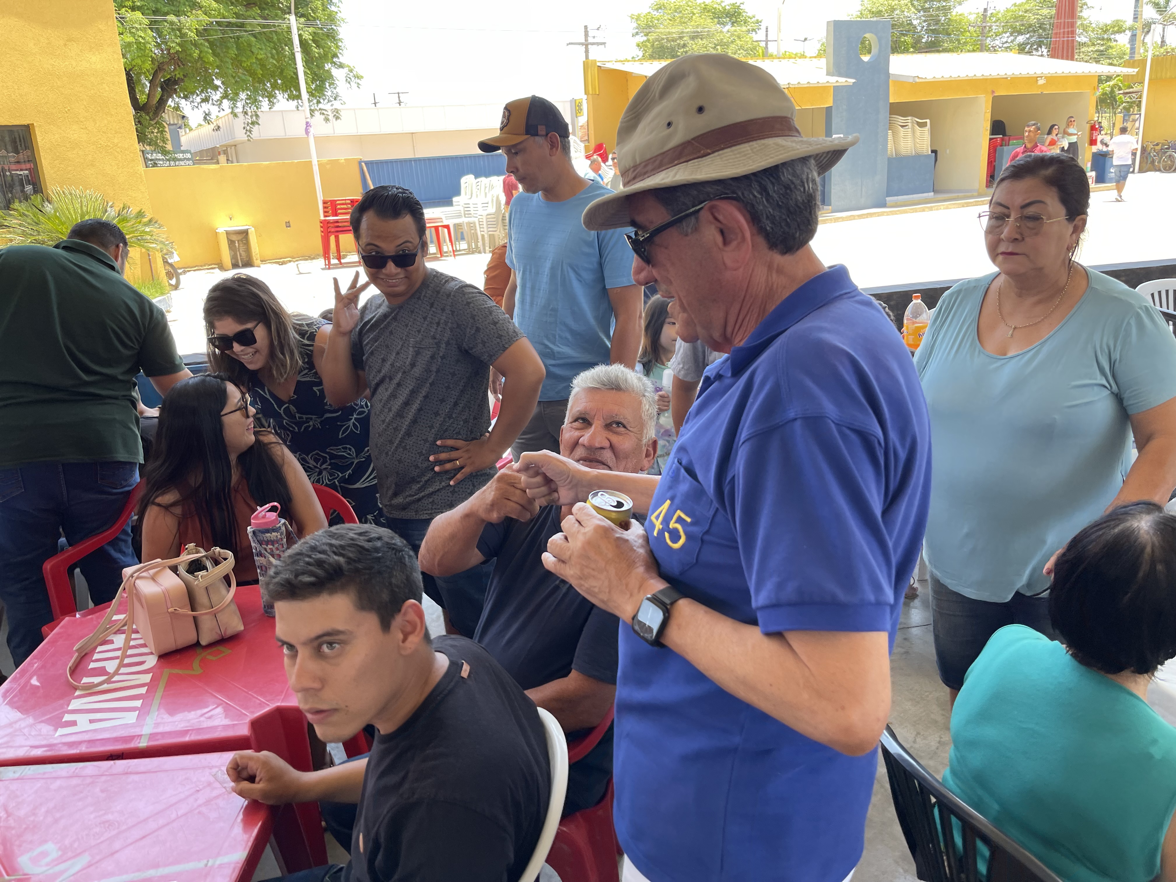 Dia do Servidor Público é comemorado com almoço especial, prêmios e show em Porto Murtinho