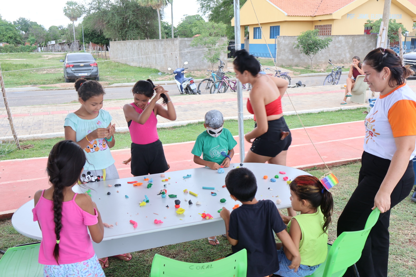 Rua de Lazer 2024 agita o bairro Salim Cafure com diversão para toda a família