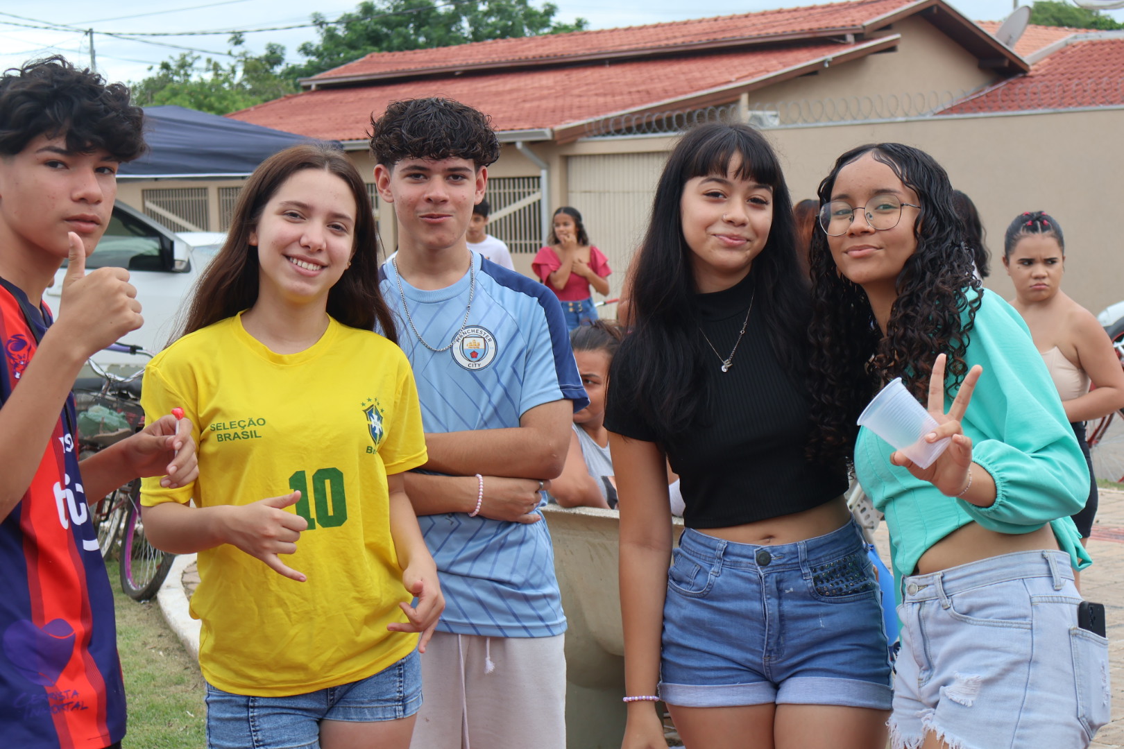 Rua de Lazer 2024 agita o bairro Salim Cafure com diversão para toda a família