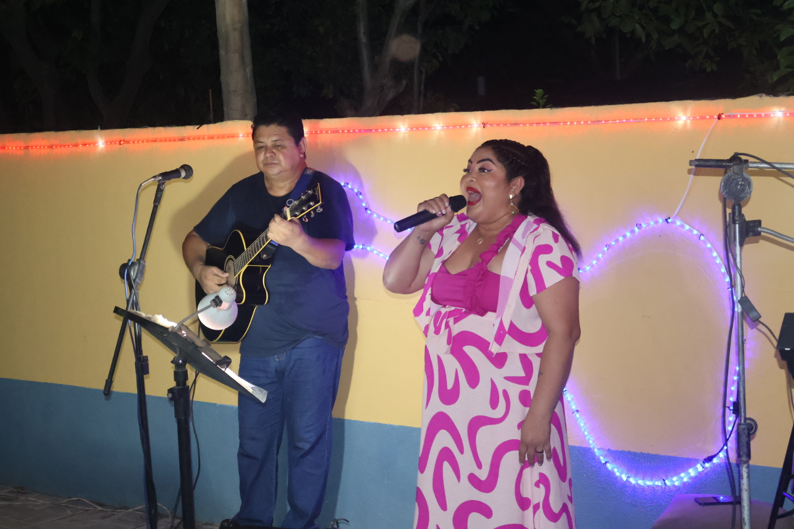 Projeto Musical “A Chalana” encanta público na Feira Livre de Porto Murtinho