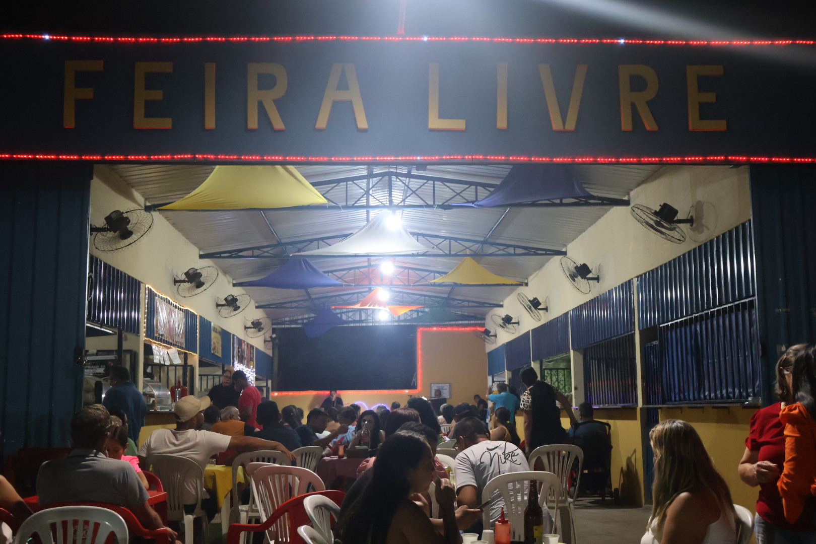 Projeto Musical “A Chalana” encanta público na Feira Livre de Porto Murtinho