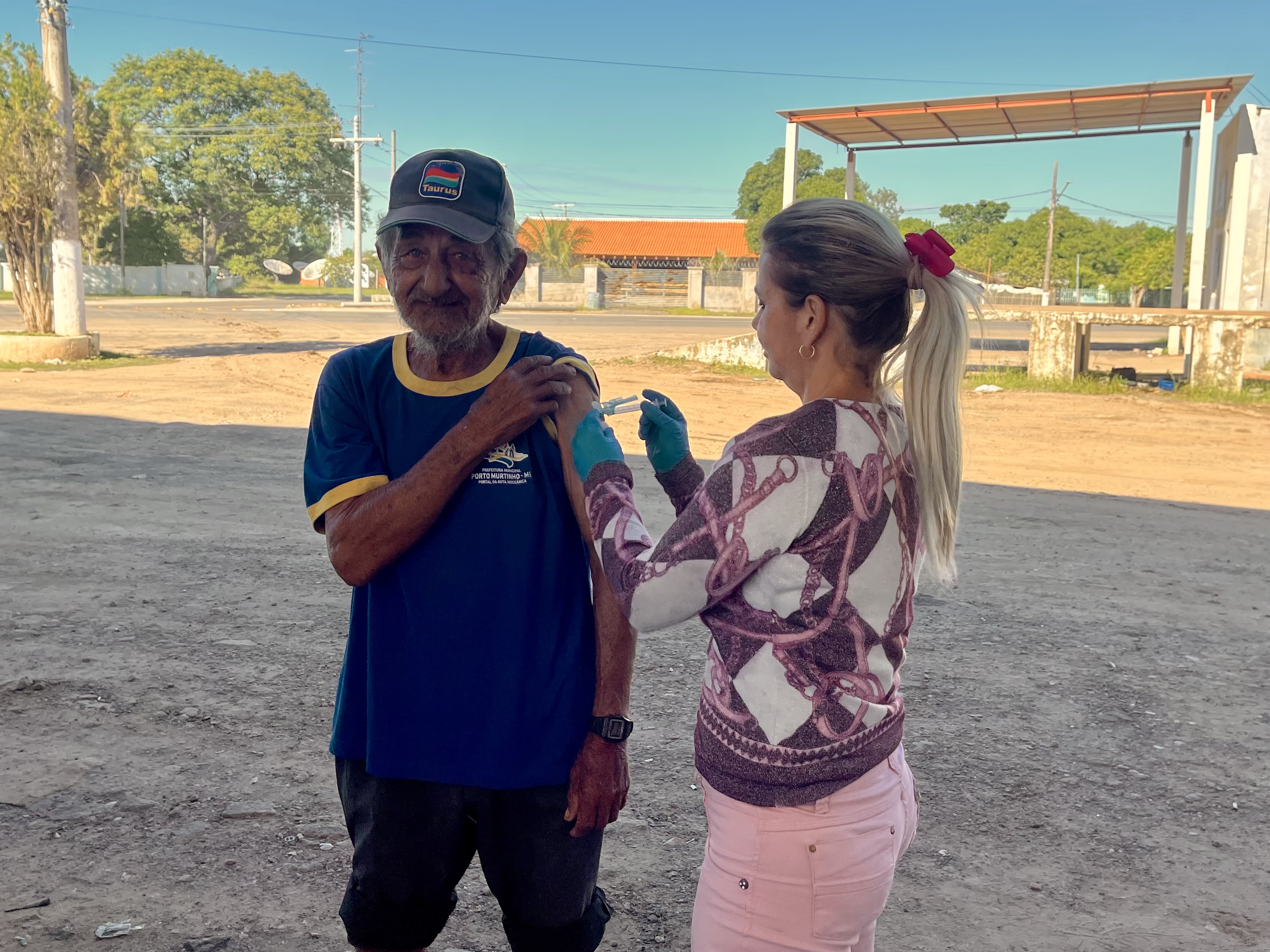 Abril Verde: atendimento de saúde a trabalhadores no Posto Murtinhense. Abril Verde: atendimento de saúde a trabalhadores no Posto Murtinhense.