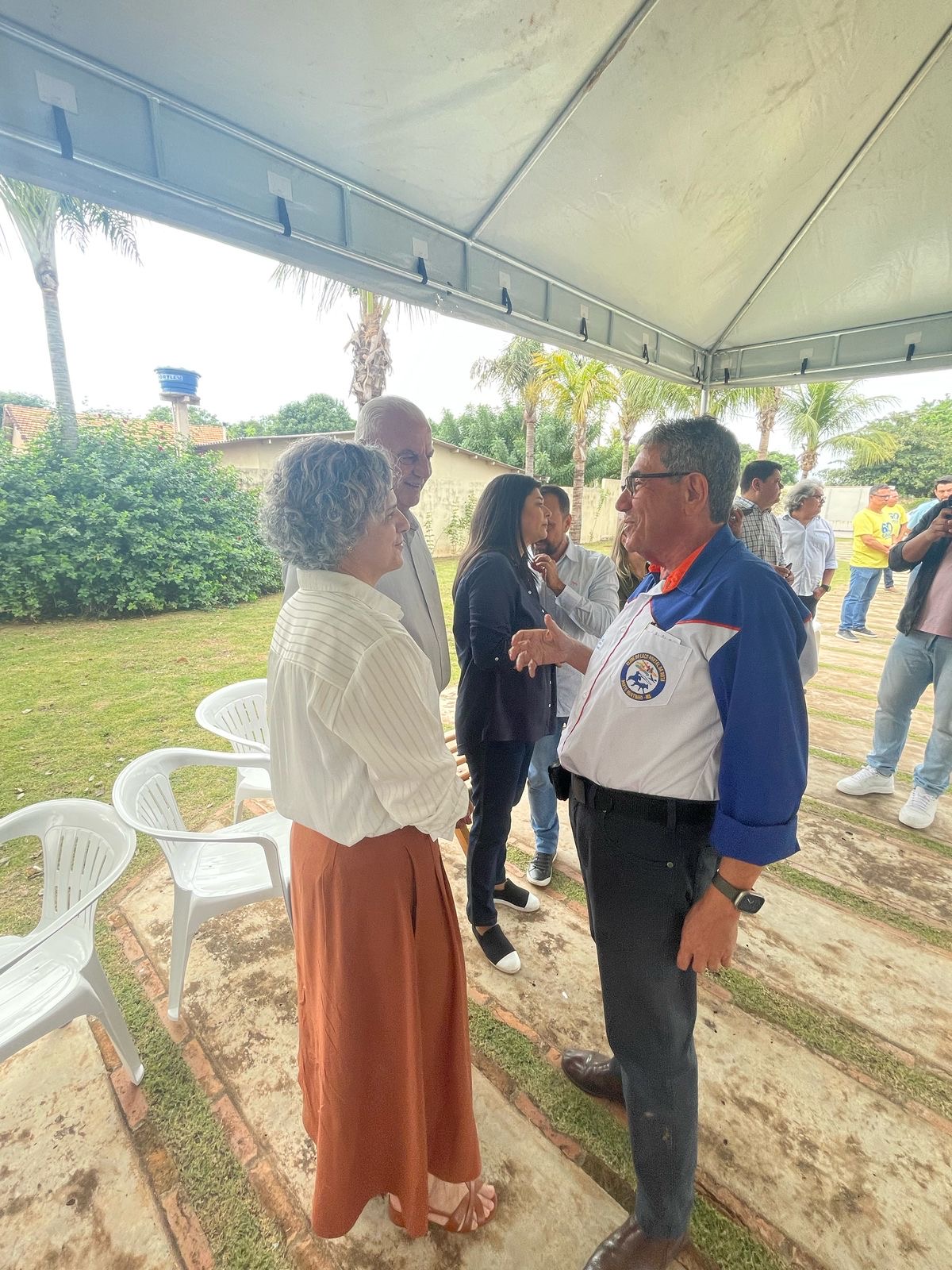 Prefeito Nelson Cintra e comitiva prestigiam aniversário de 60 anos de Caracol a convite do prefeito Neco Pagliosa Prefeito Nelson Cintra e comitiva prestigiam aniversário de 60 anos de Caracol a convite do prefeito Neco Pagliosa