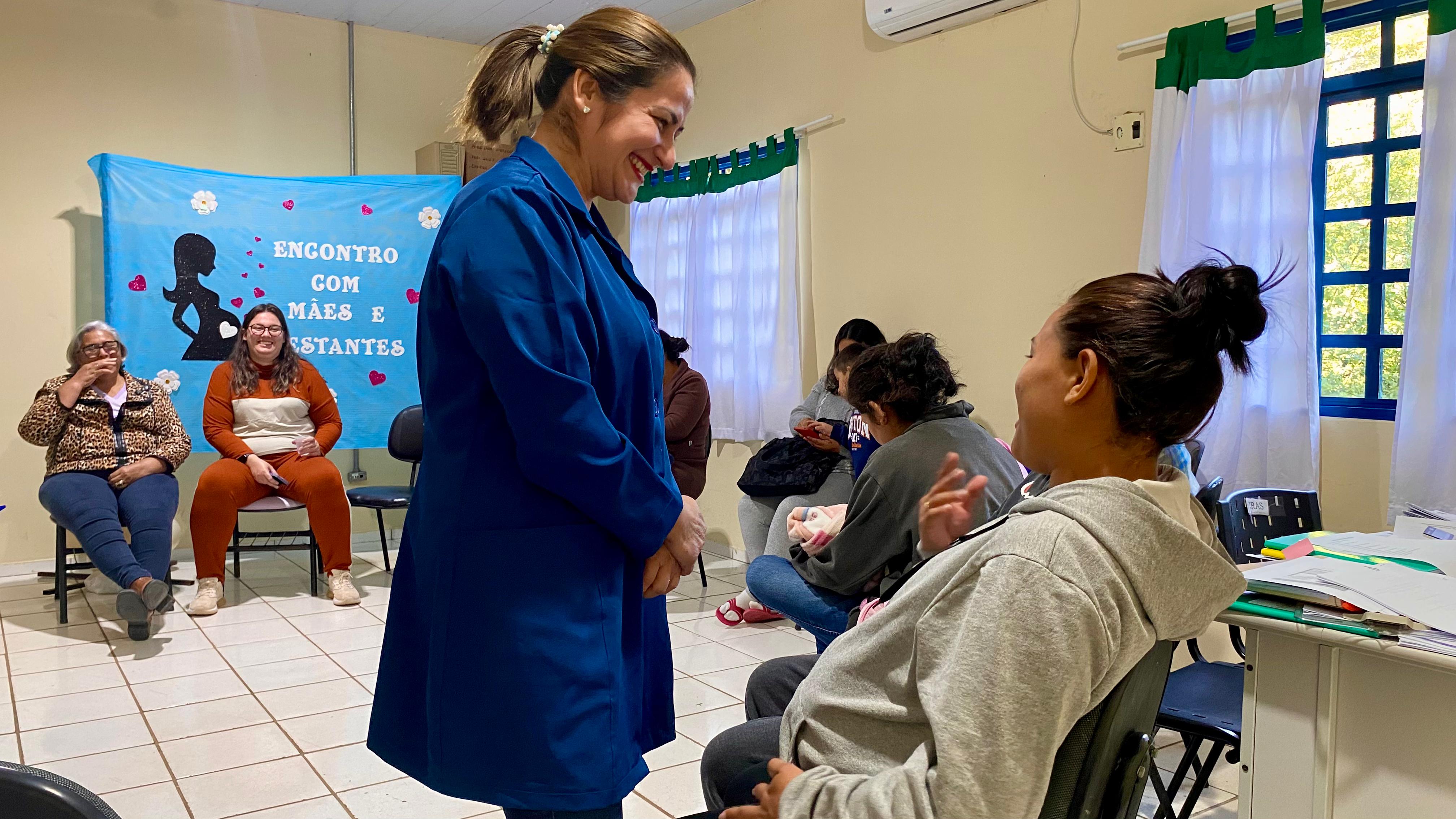 Encontro com mães e gestantes do Programa Criança Feliz aborda temas essenciais de Saúde Encontro com mães e gestantes do Programa Criança Feliz aborda temas essenciais de Saúde