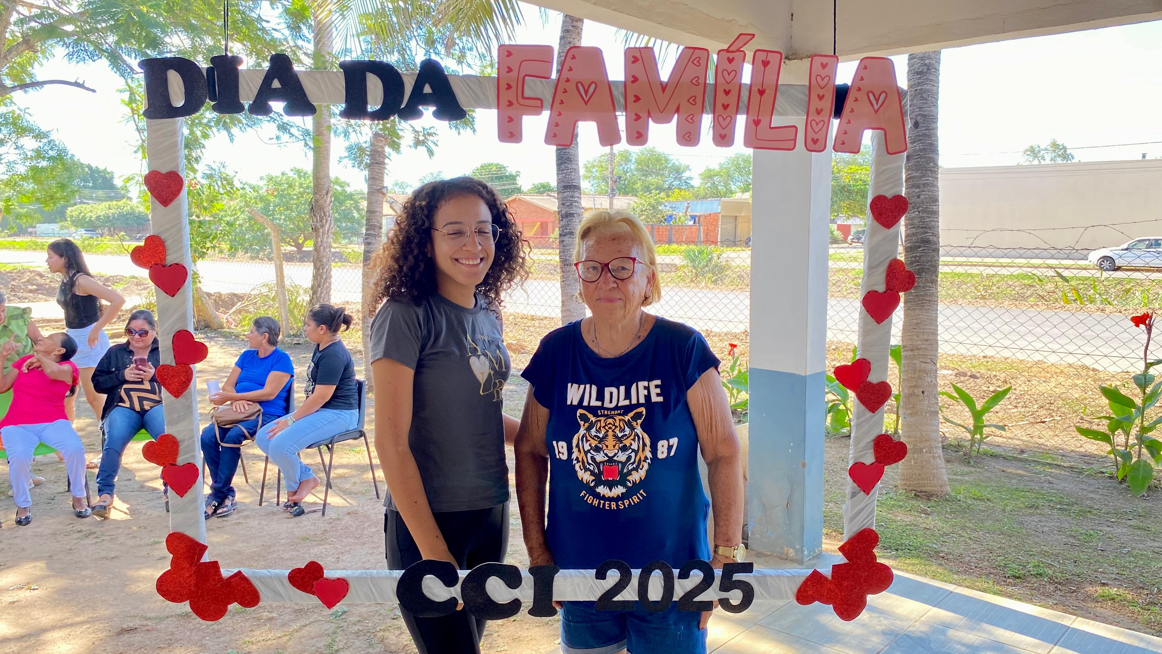 CCI celebra o Dia da Família com tarde especial de integração entre idosos, familiares e amigos CCI celebra o Dia da Família com tarde especial de integração entre idosos, familiares e amigos