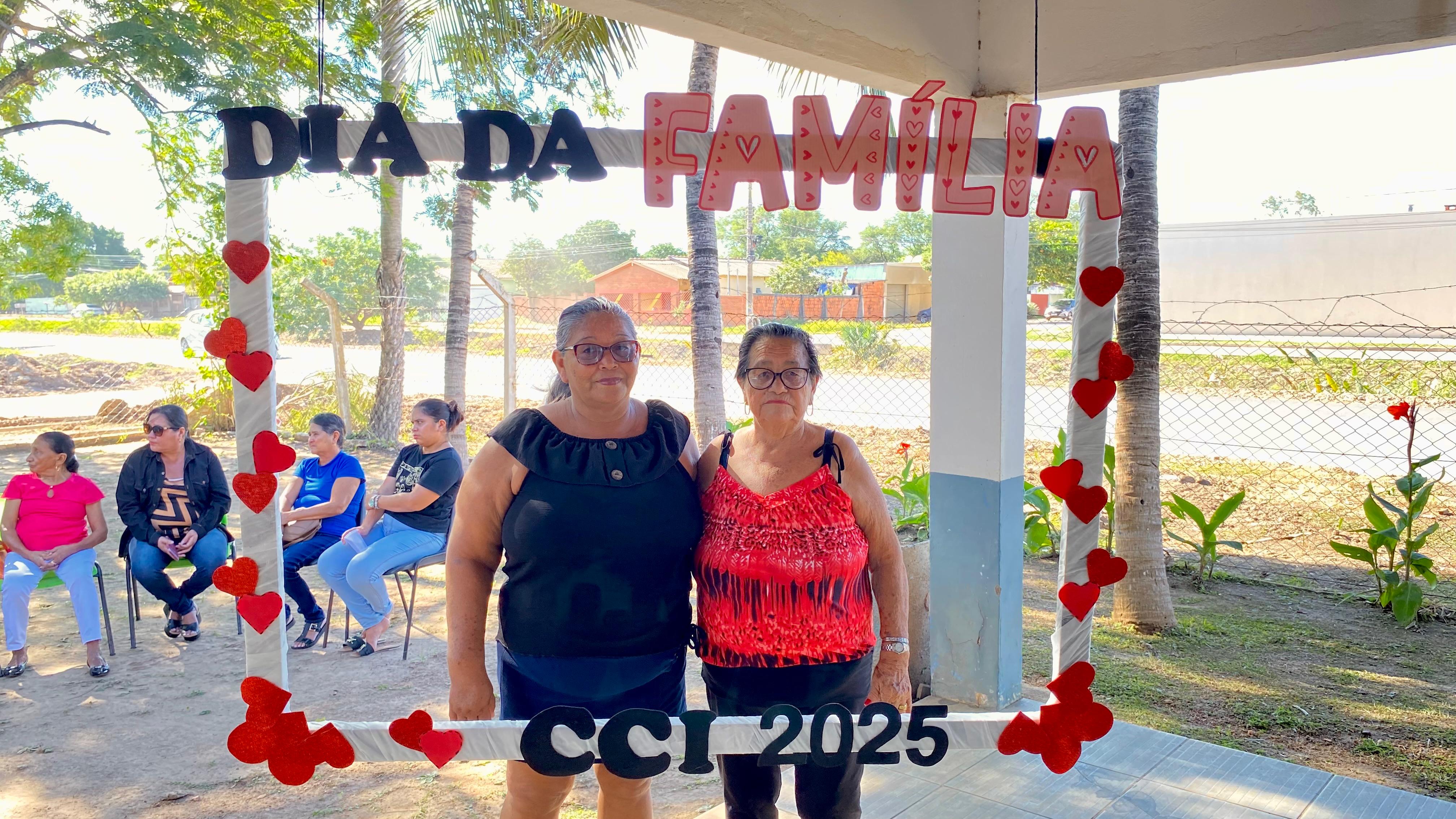 CCI celebra o Dia da Família com tarde especial de integração entre idosos, familiares e amigos CCI celebra o Dia da Família com tarde especial de integração entre idosos, familiares e amigos